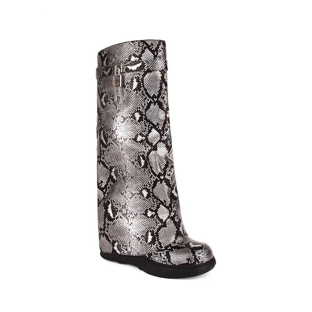 2024 Autumn New Arrival Women's Winter Fashion Colorful Loose Chimney Pipe Wedges Zipper Knee Snake Pattern Large Boot Sliver B