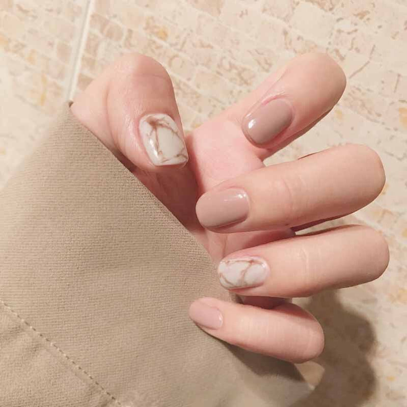 24PCS Fake Nail Patch Cute Short Cow Butterfly Printed False Nail Full Finished for Girl Nail Art Tips Press On Nail Wearable Spain 291856