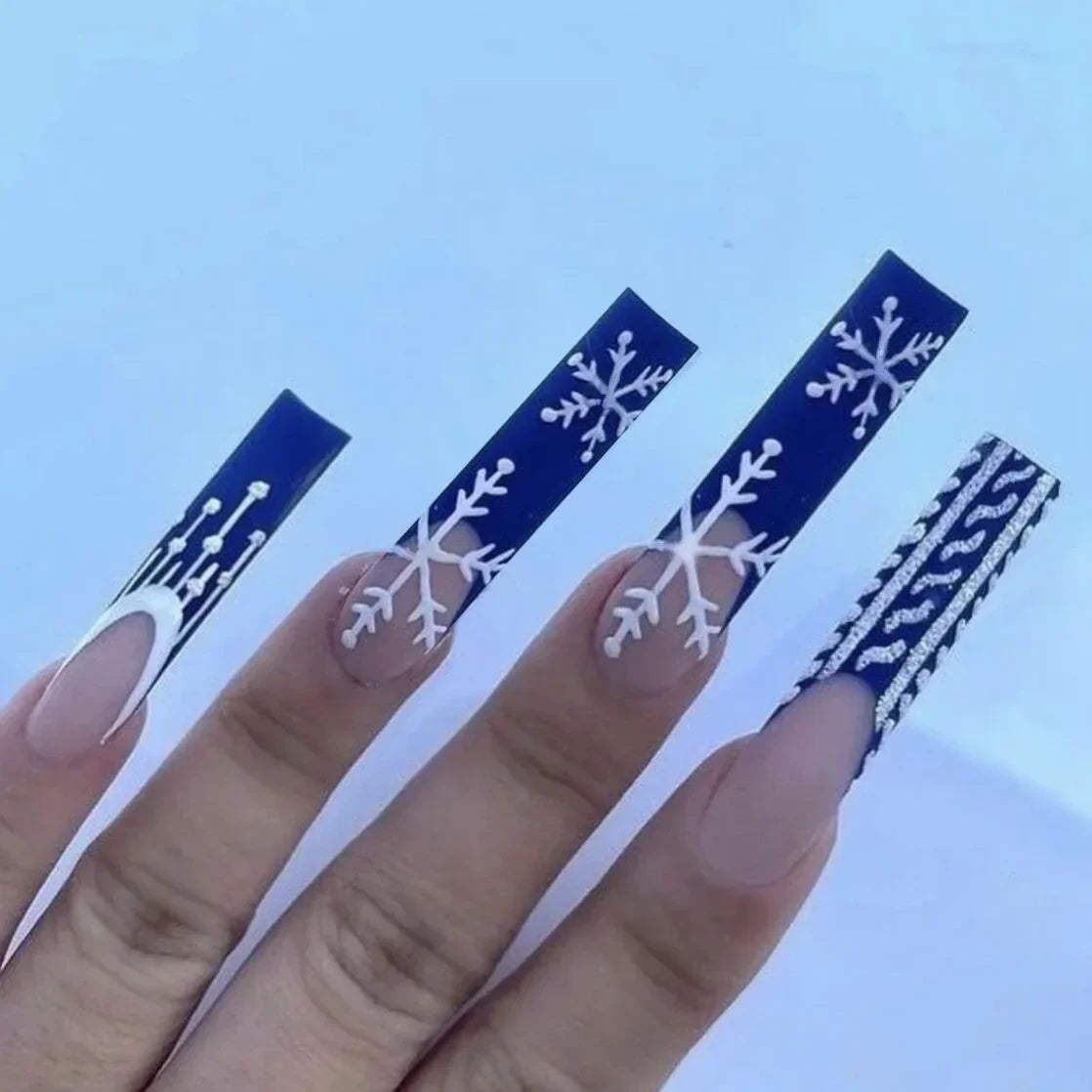 24Pcs Long Ballet Christmas False Nails Wearable Xmas pattern Fake Nails Elk Santa Claus snowflakes Full Cover Press on Nail Tip 36