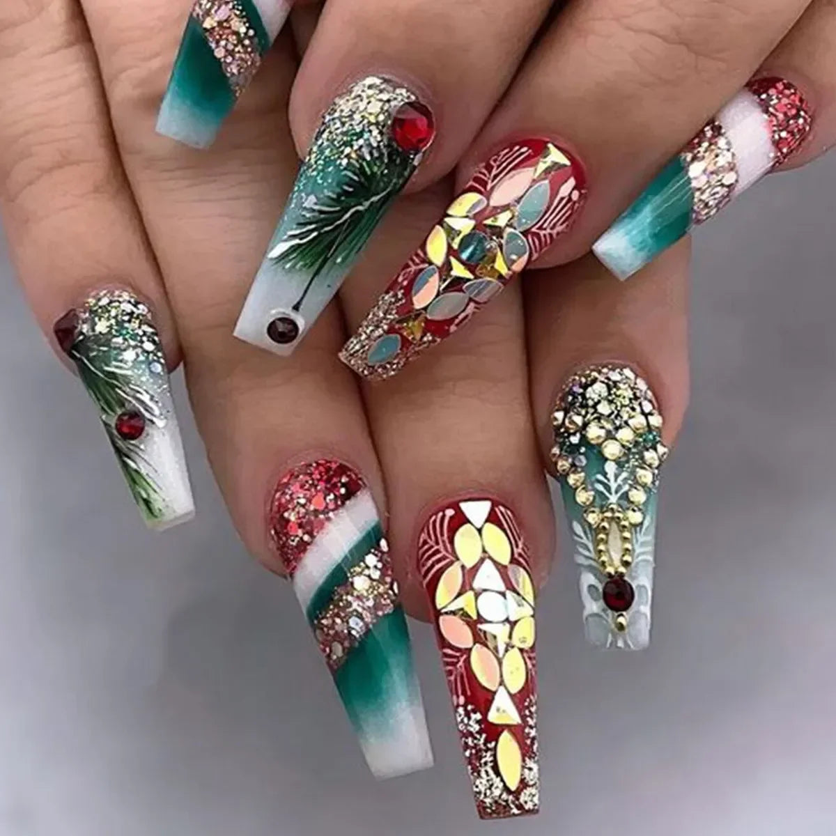 24Pcs Long Ballet Christmas False Nails Wearable Xmas pattern Fake Nails Elk Santa Claus snowflakes Full Cover Press on Nail Tip 14