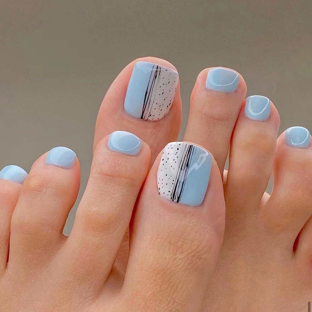 24pcs Ins Flowers Press On Toenails Full Cover French Style Summer Flower Design Beach Acrylic Toe Nail Patch For girls Women Spain T4