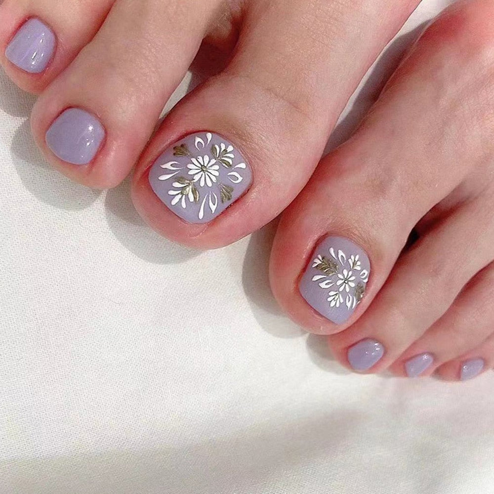 24pcs Ins Flowers Press On Toenails Full Cover French Style Summer Flower Design Beach Acrylic Toe Nail Patch For girls Women Spain T14