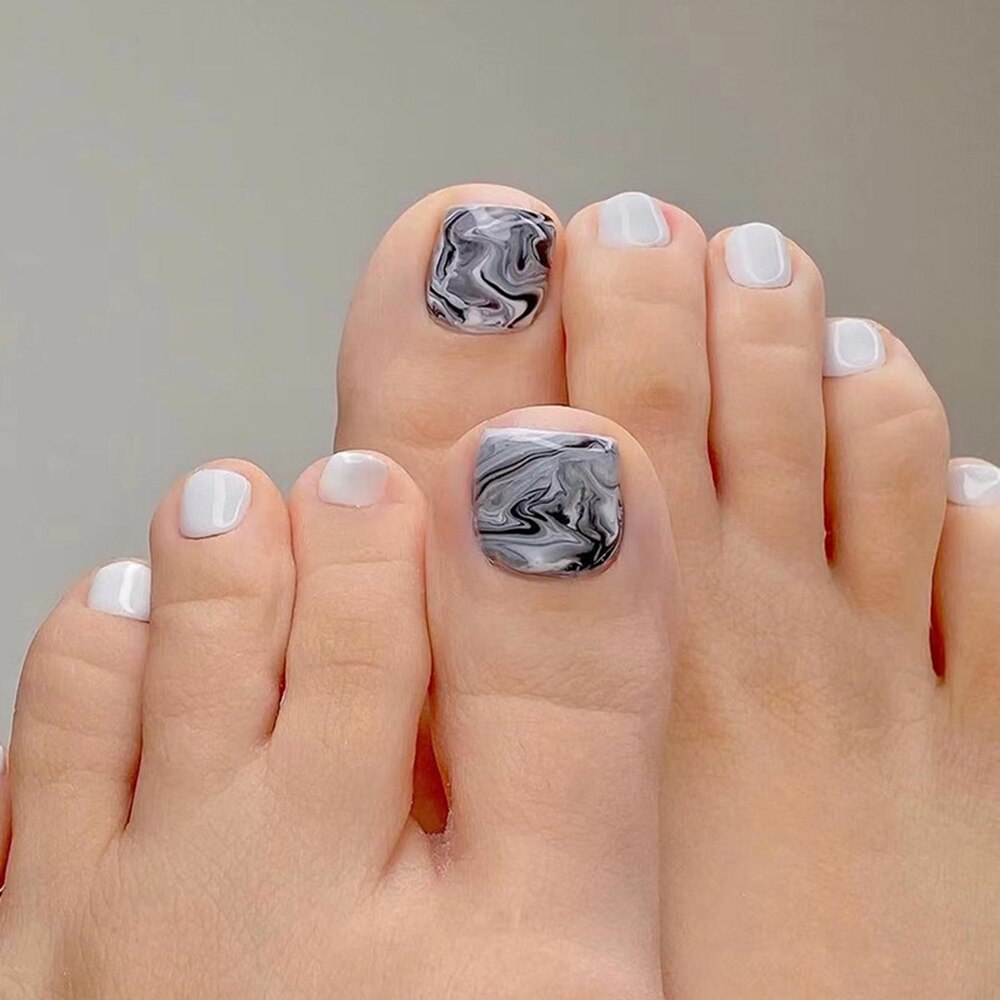 24pcs Ins Flowers Press On Toenails Full Cover French Style Summer Flower Design Beach Acrylic Toe Nail Patch For girls Women Spain T6