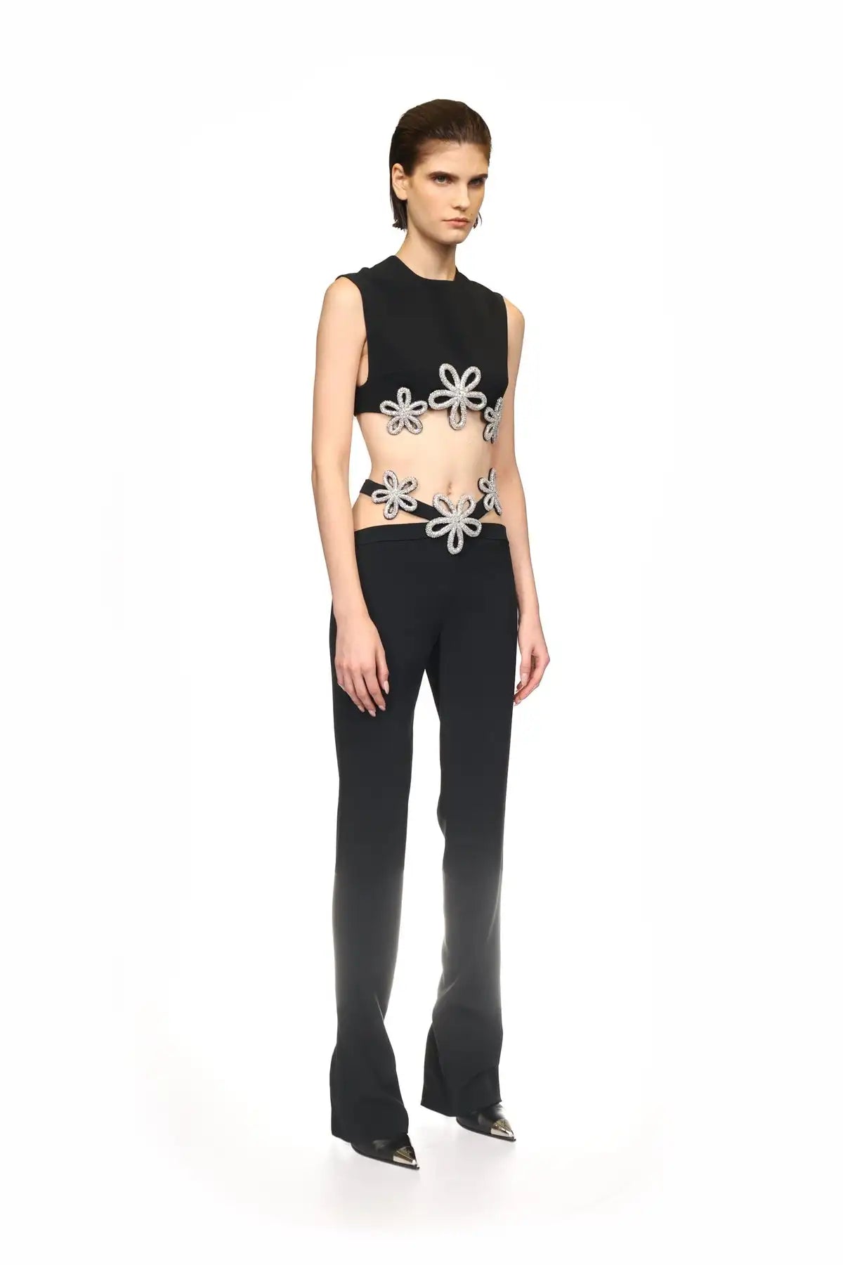 2024 Summer Women's Spicy Girl Set Black Sleeveless Tank Top Flower Low Waist Elastic Tight Pants Fashionable Heavy Industry Two