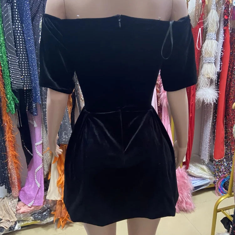 Vestido de festa curto elegante de verão, preto, sexy, sem alças, com detalhes brilhantes de diamantes, fofo, elegante, fashion