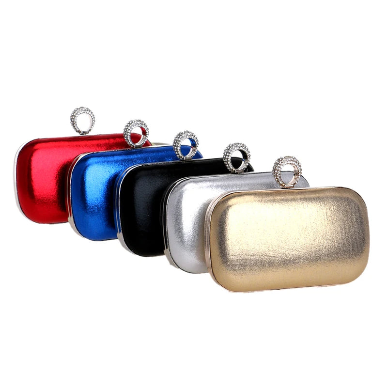 Fashion Finger Ring Women Metal Clutch Bags Diamonds Satin Chain Shoulder Rhinestones Party Handbags Retro Golden Purse