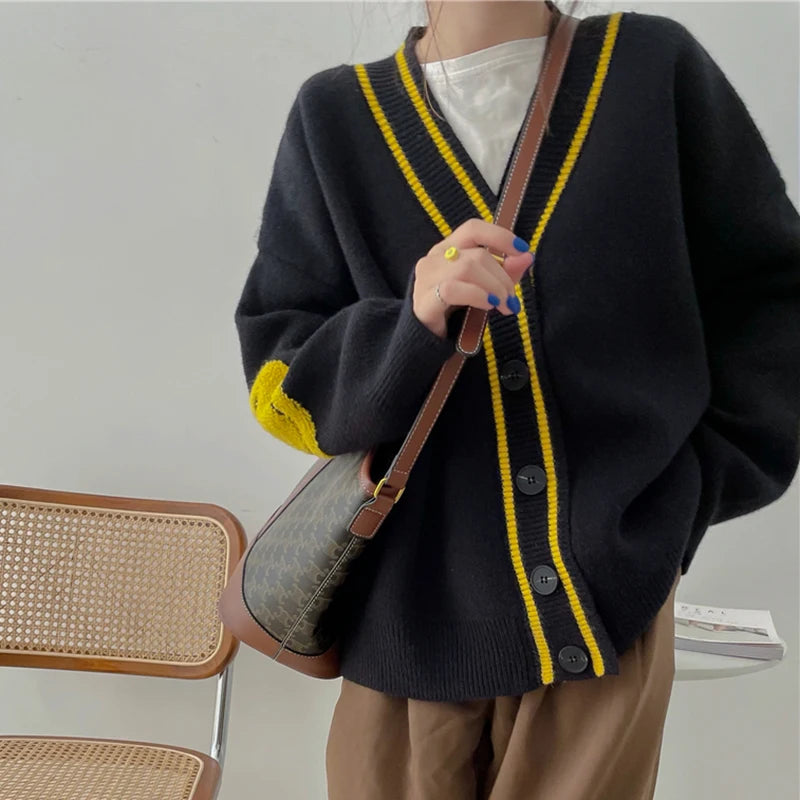 Women Oversized Thick Loose Knitted Cardigan Sweater Vintage Long Sleeve Button-up Female Outerwear Chic Tops black One Size