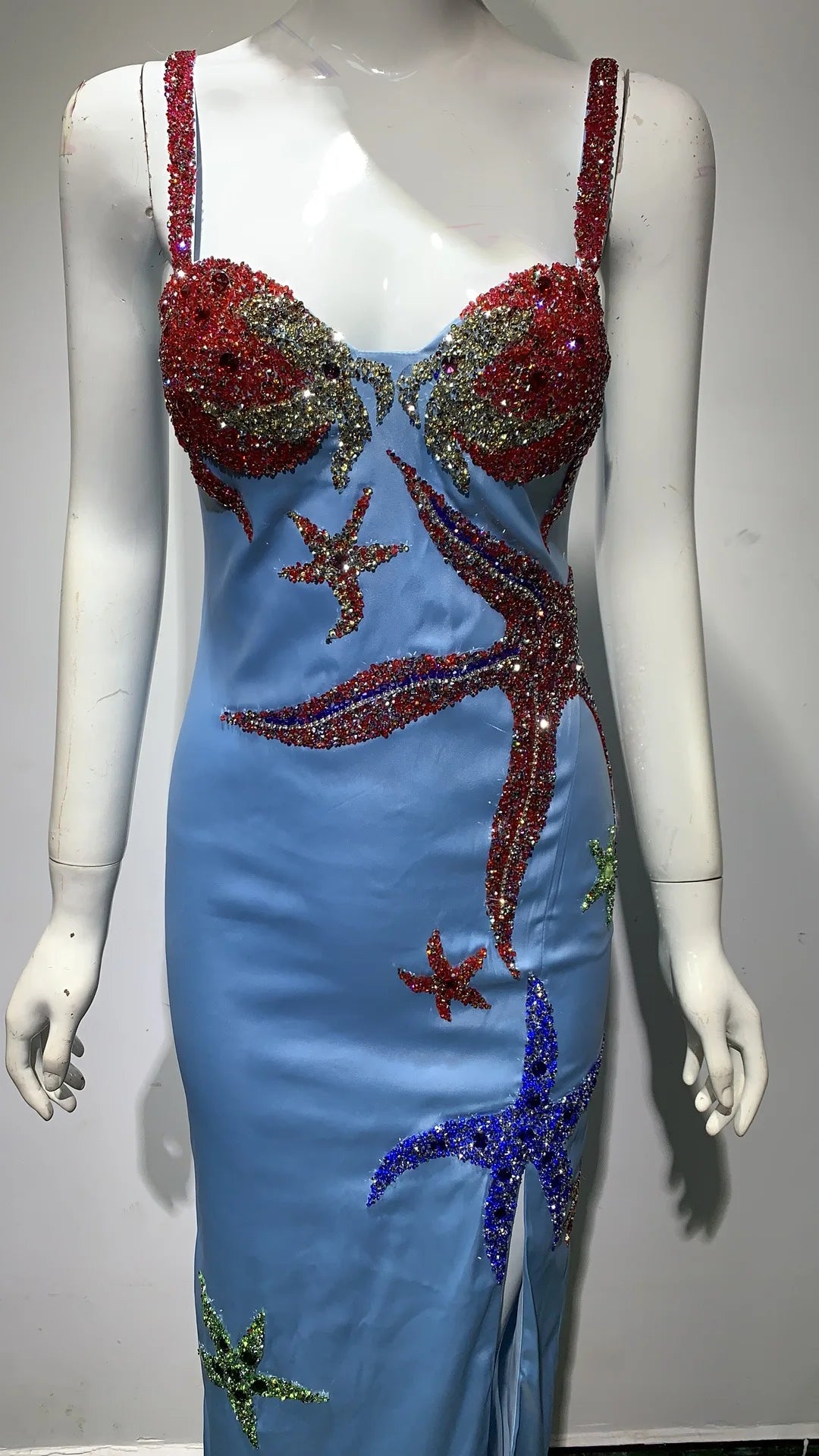 Vestido de festa de celebridade com lantejoulas azuis, estrela, slim, sexy, alças finas, babados, boate, designer