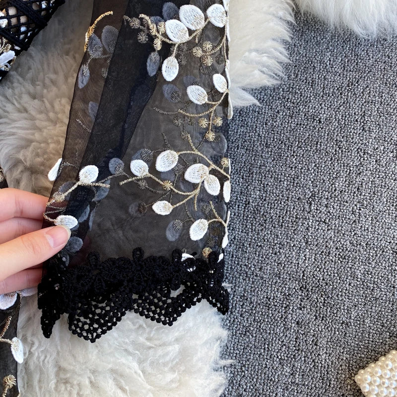 Luxury Gold Embroidery Lace Dress Vestidos Party Robe Dress Women Summer V-neck Lace Patchwork Dot Mesh Long Dress