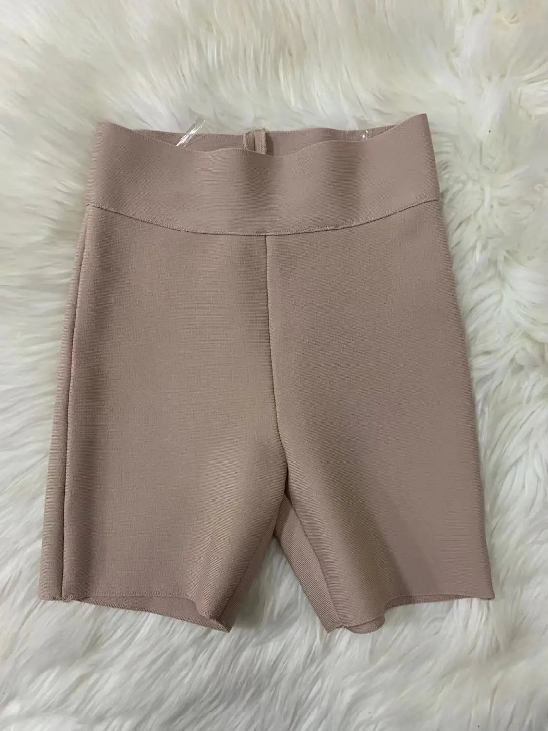 Calças de bandagem de rayon elásticas cinza preto e branco de celebridades de alta qualidade, shorts esportivos justos da moda