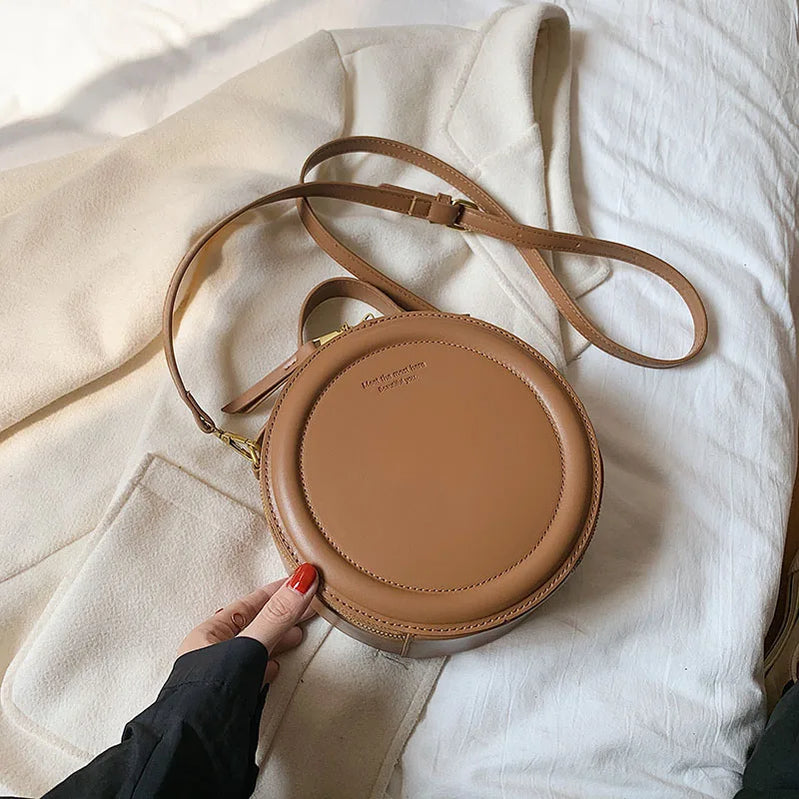 Round Leather Crossbody Bags For Women Luxury Handbags Women Bags Designer Shoulder Bag Female Retro Clutch Purses Light Brown 20.5cmx20.5cmx8cm