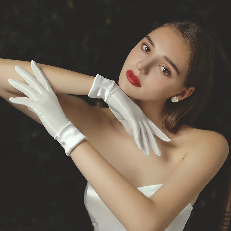 Simple Women Short Wedding Bridal Gloves Smooth Satin Tulle White Brides Bridesmaid Finger Gloves