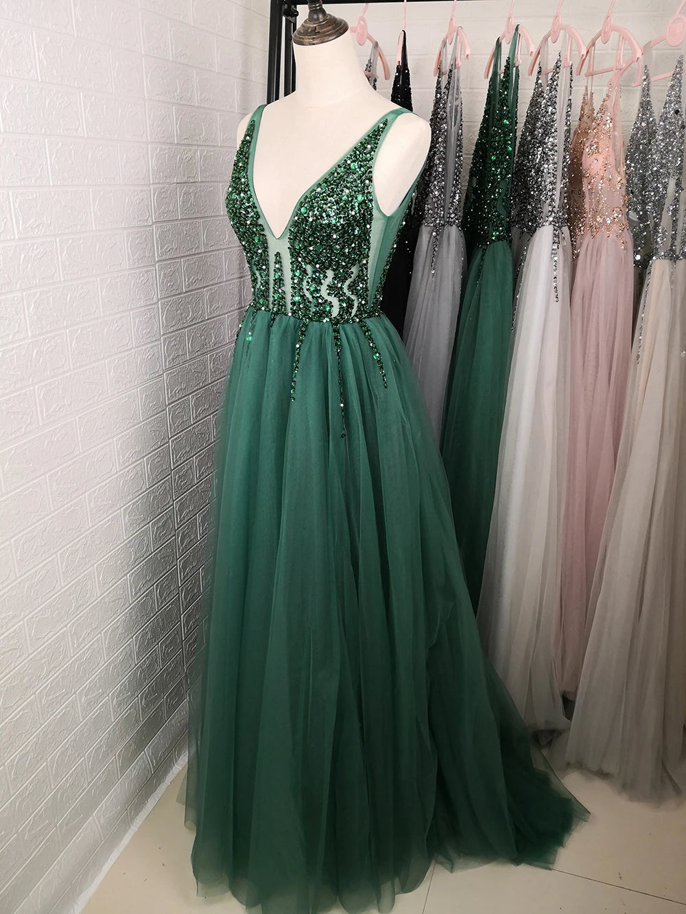 Sexy V-Neck Long Prom Dresses Beaded Beading Crystal High Splits Backless A-Line Formal Gown Party Dress