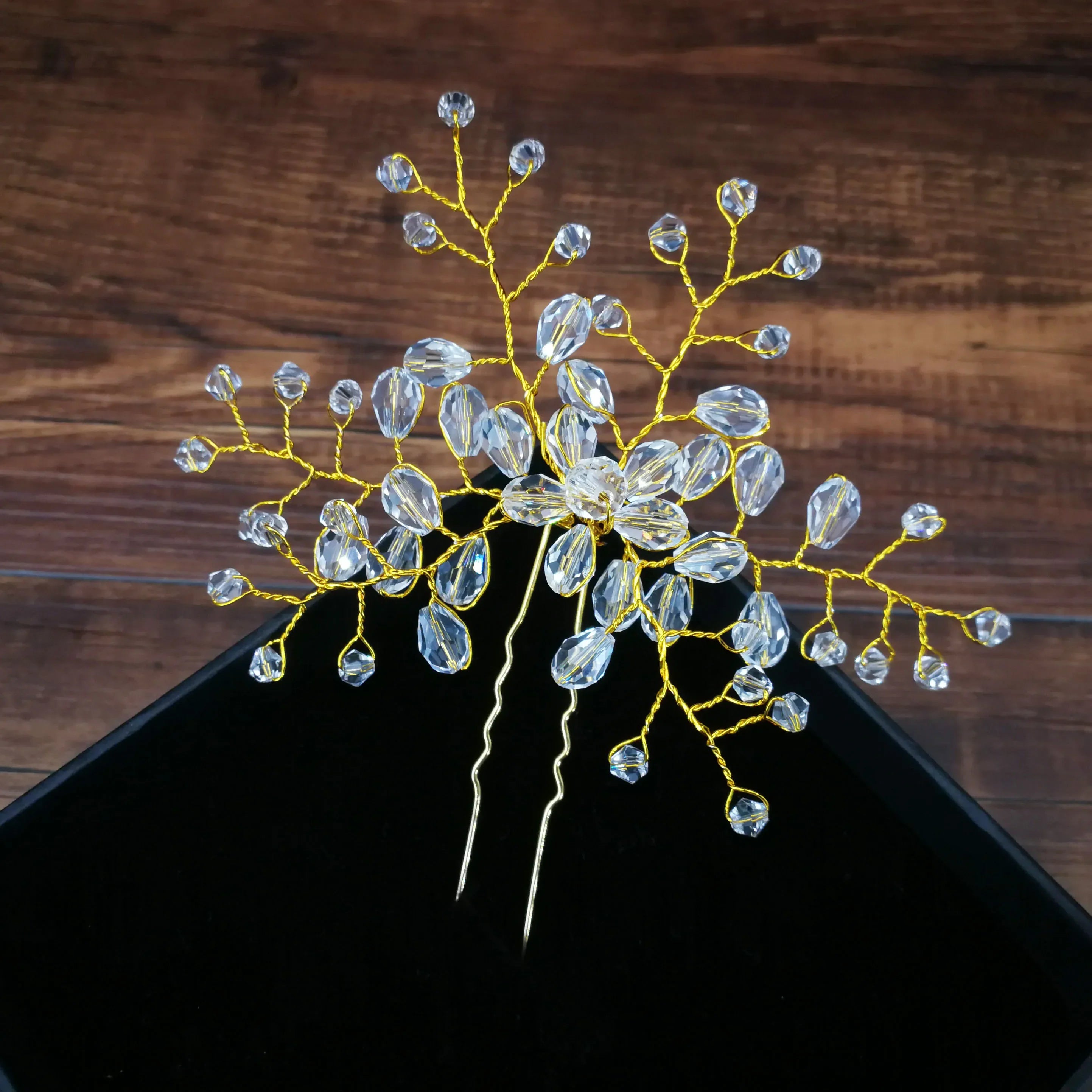 Women U-shaped Pin Metal Barrette Clip Hairpins Simulated Pearl Bridal Tiara Hair Accessories Wedding Hairstyle Design Tools Gold crystal 1pc