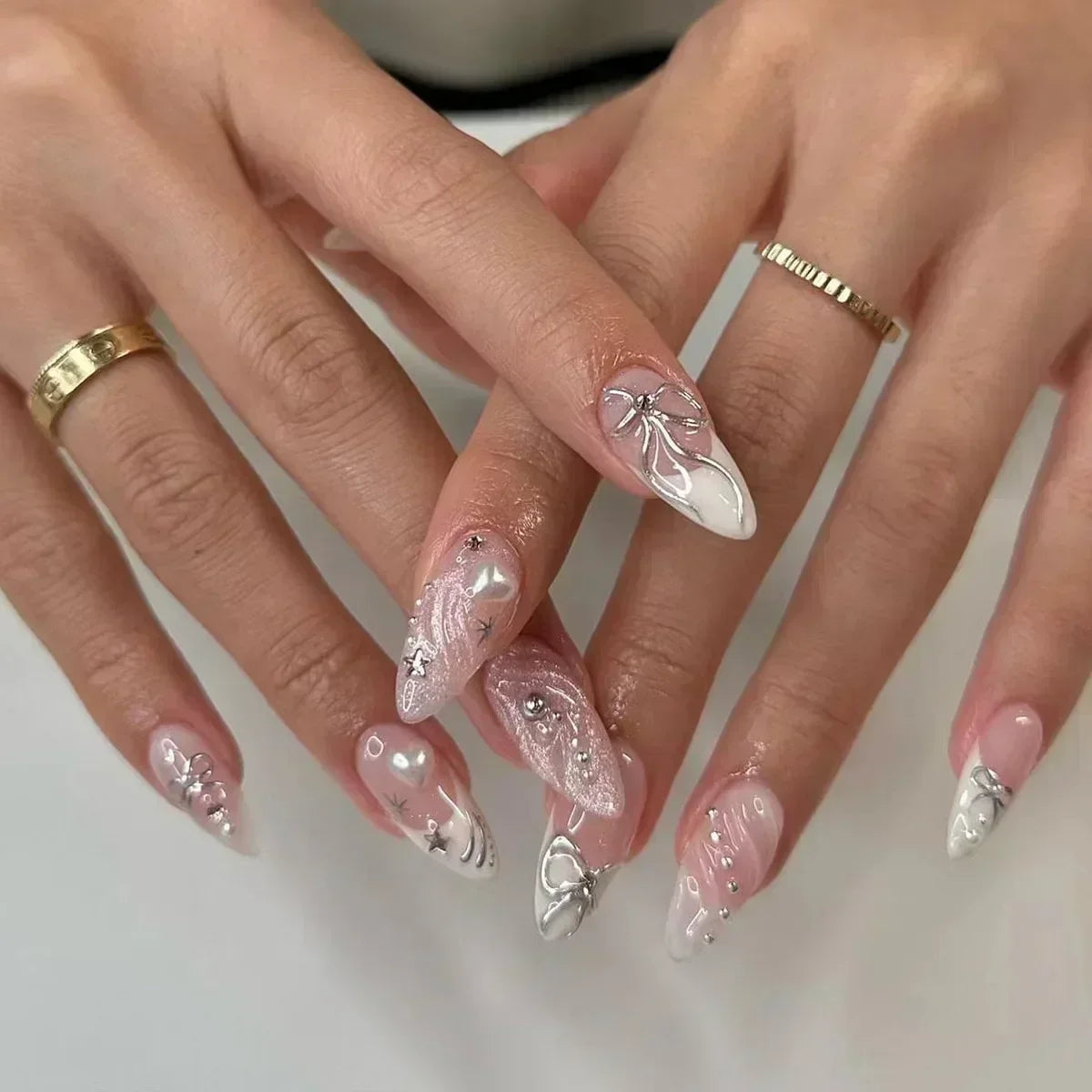 24Pcs Almond False Nails Cute Strawberries with French Design Simple White Wearable Fake Nails Decoration Press on Nail Tips Art