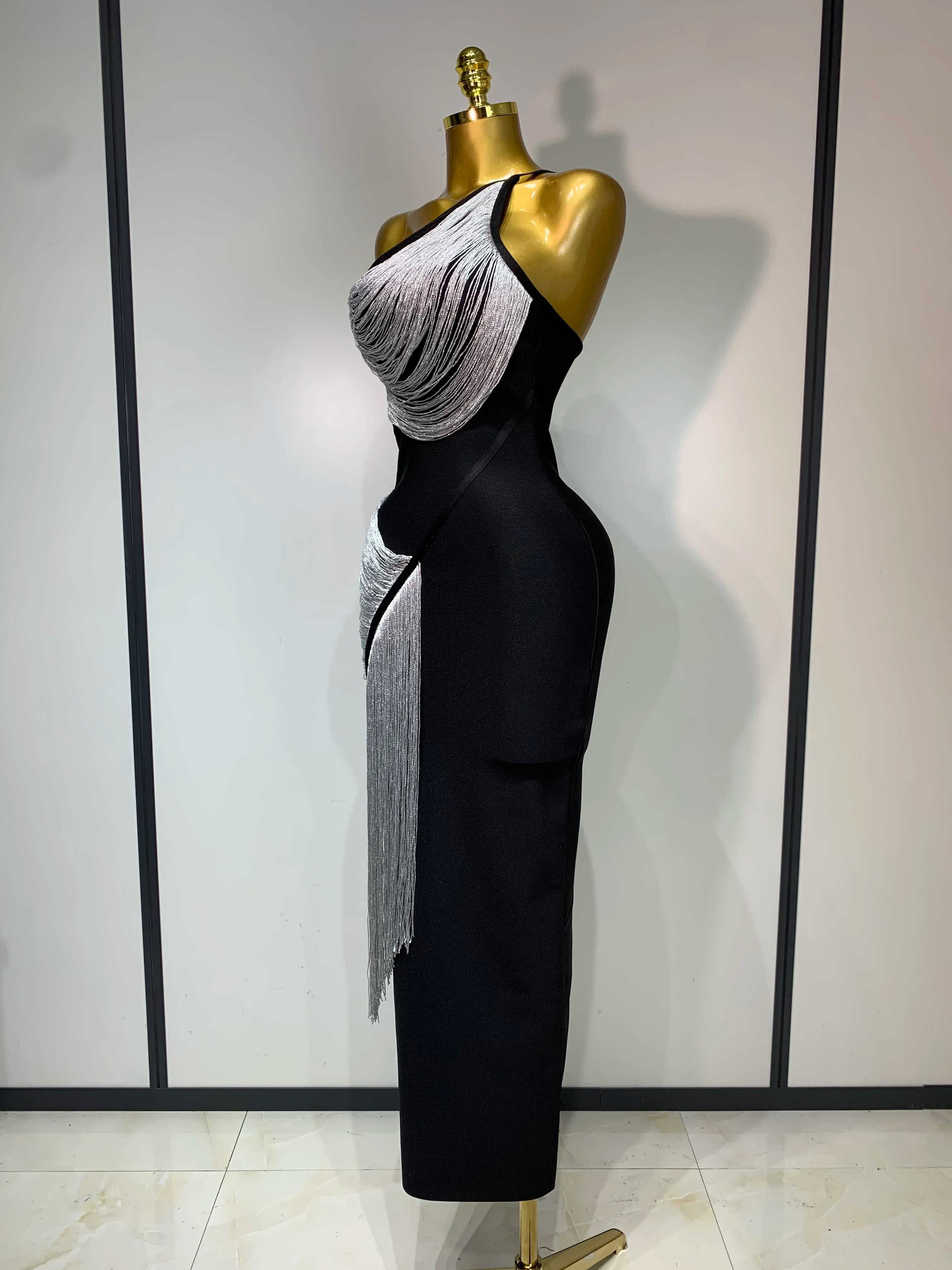 Women Sexy Slanted Collar Silver Tassel Bandage Dress Women Black Sleeveless Bodycon Dresses Evening Party Club Birthday Gowns