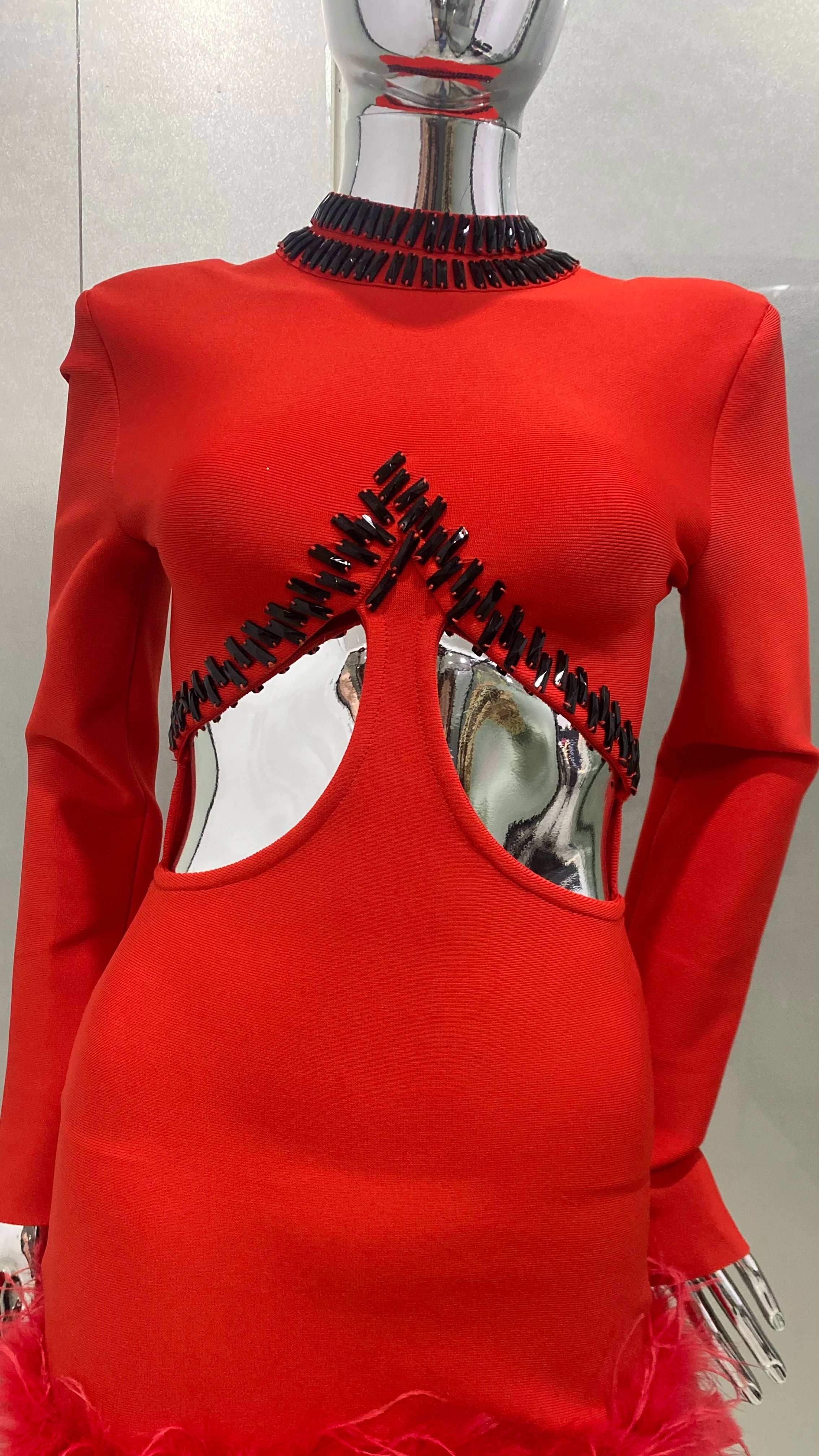 STOCK Gorgeous Feathers Sexy Hollow Out Red Mini Bandage Dress Fashion Woman Evening Dress Merry Christmmas Party Outfit