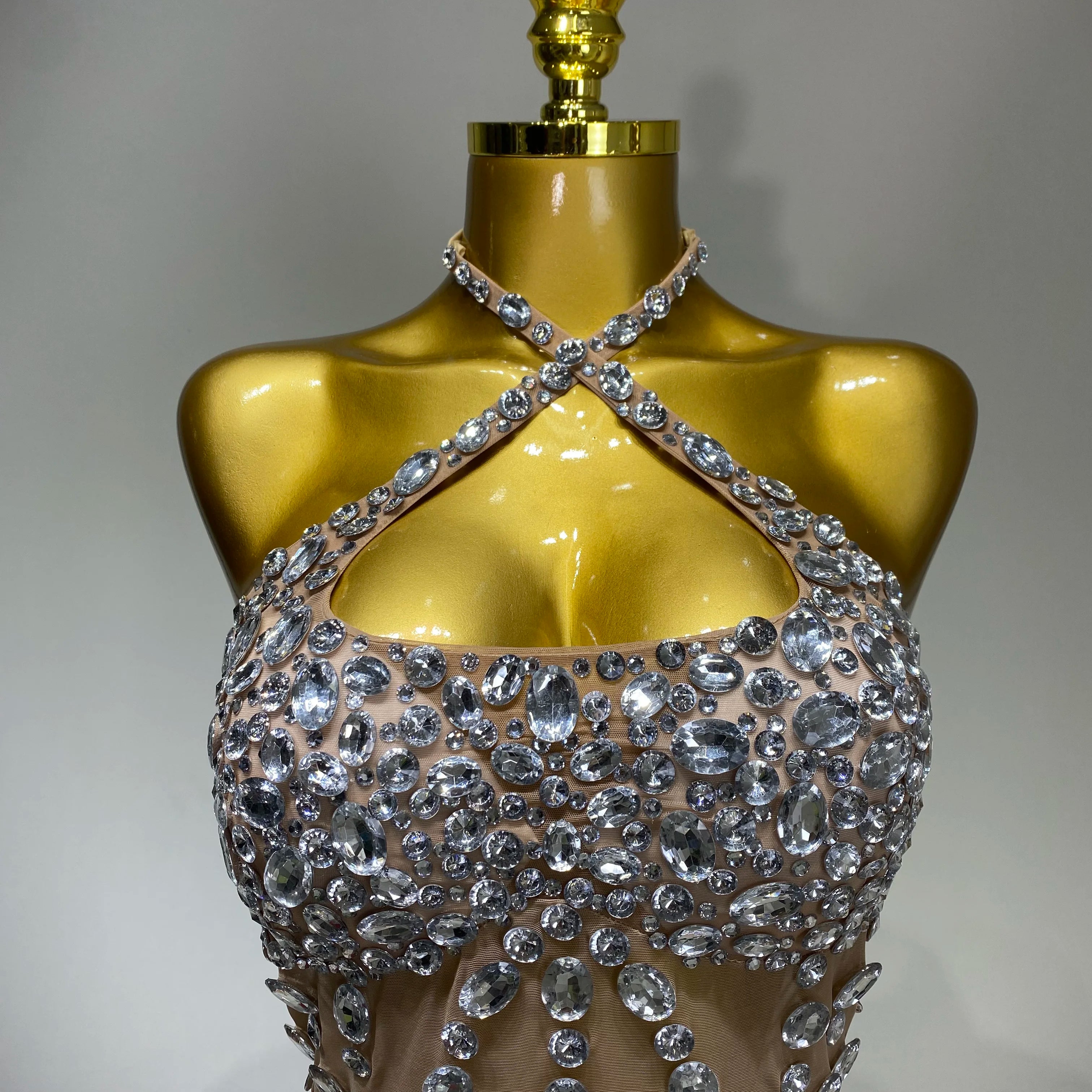 Luxury Rhinestone Evening Party Dress Women Sexy Halter See Through Mesh Luxury Birthday Gowns Nightclub Singer Stage Outfit