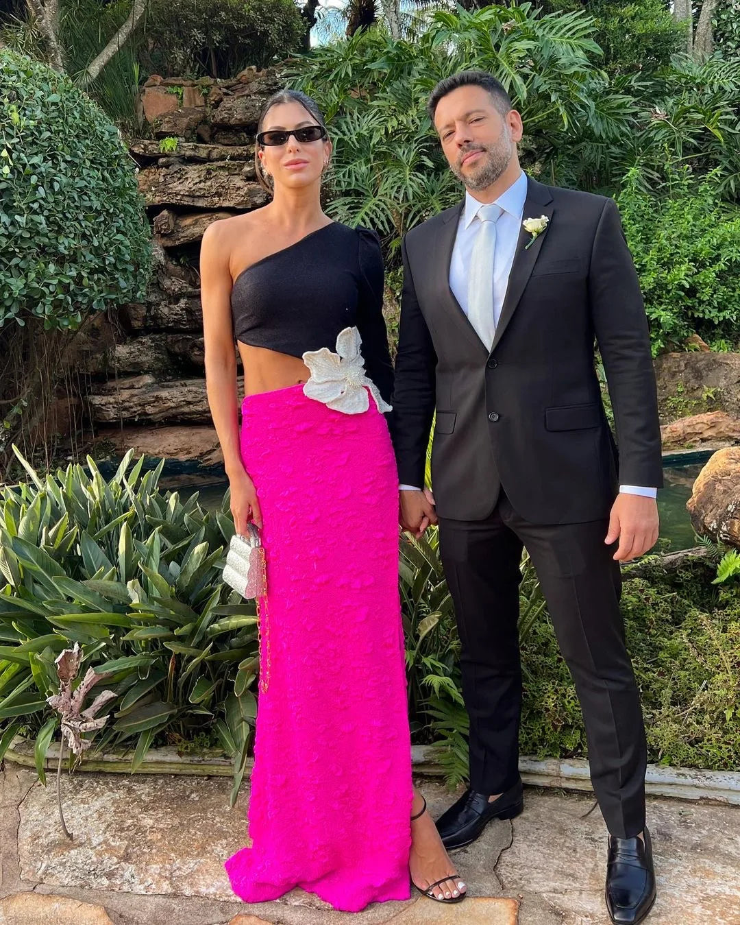 White Beading Flower Sexy One Shoulder Expose waist Black Patchwork Rose Red Mid Calf Dress Elegant Woman Evening Dress