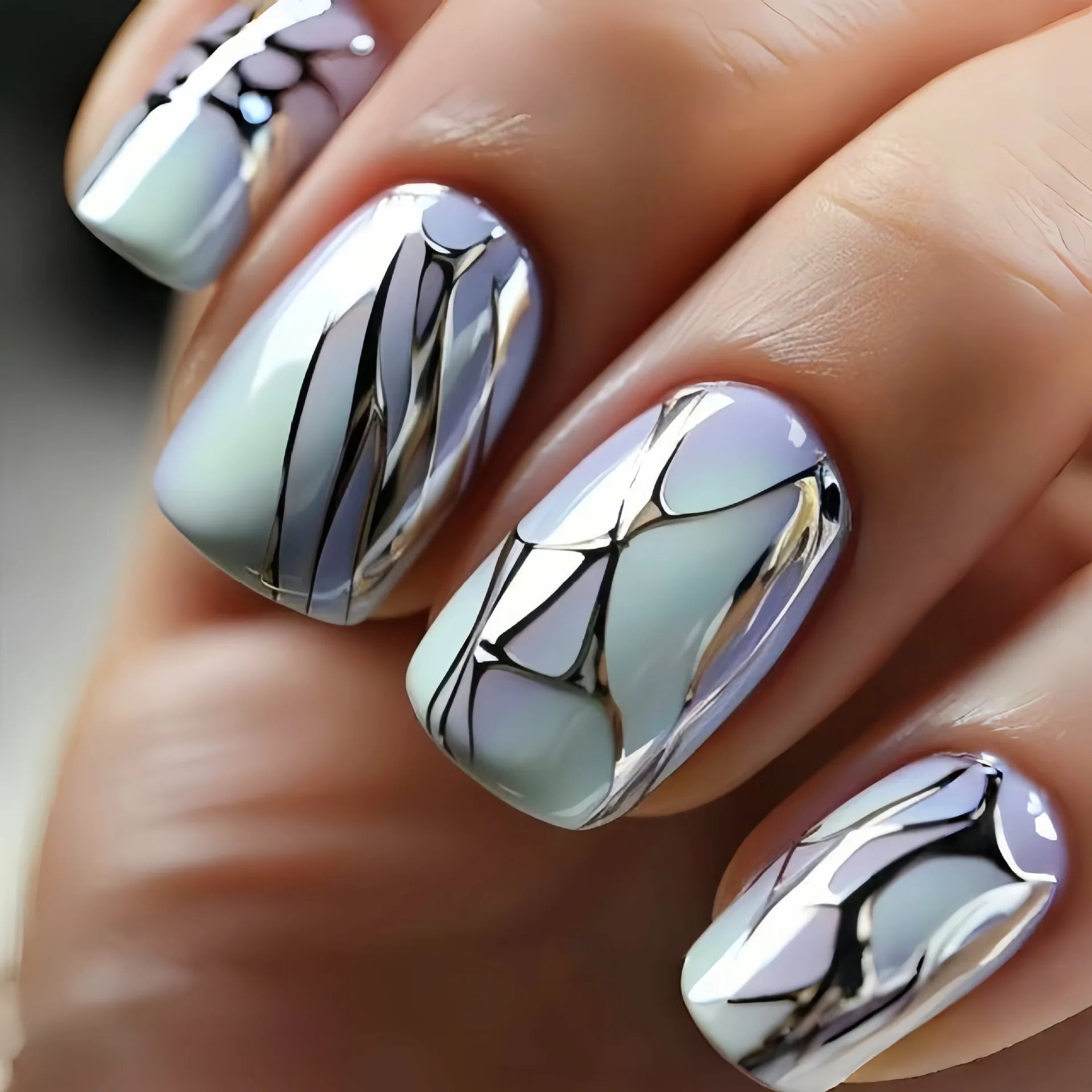 24Pcs Lightning Stripe Smudging Press on Fake Nails Mid-length Square Head False Nails Green Wearable Fashion Full Nail Art Tips