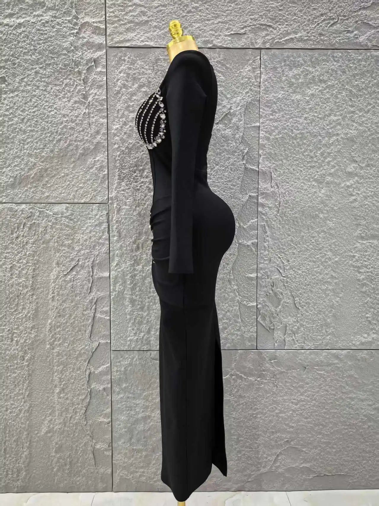 Top Quality Women Long Sleeve Sexy Square Collar Shinning Crystal Bodycon Long Bandage Dress Celebrate Evening Party Outfit