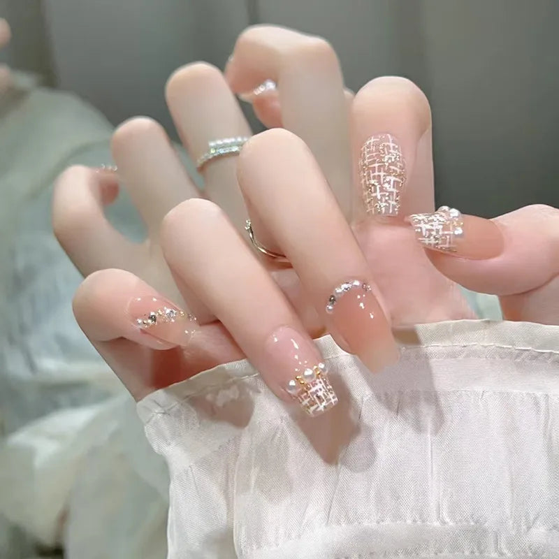 24pcs Pink French False Nails Art for Girls Sweet Cute Short Ballet Fake Nail Sets Finished with Bow Pearl Design Press on Nails