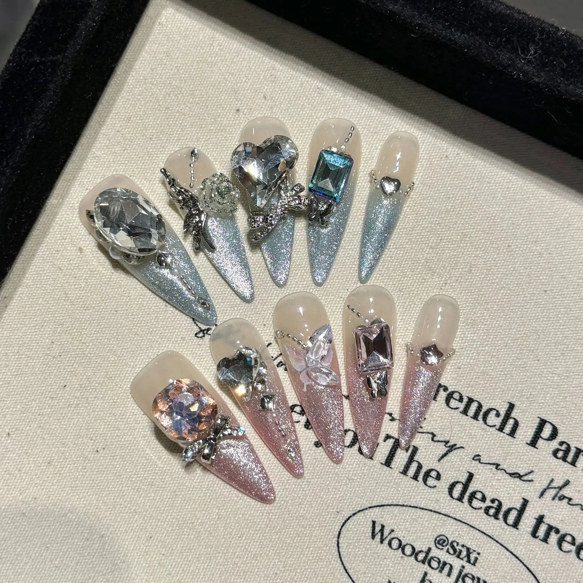 10 peças de pontas de unhas postiças super longas, leves, luxuosas, feitas à mão, com flash de diamante, unhas postiças europeias vestíveis