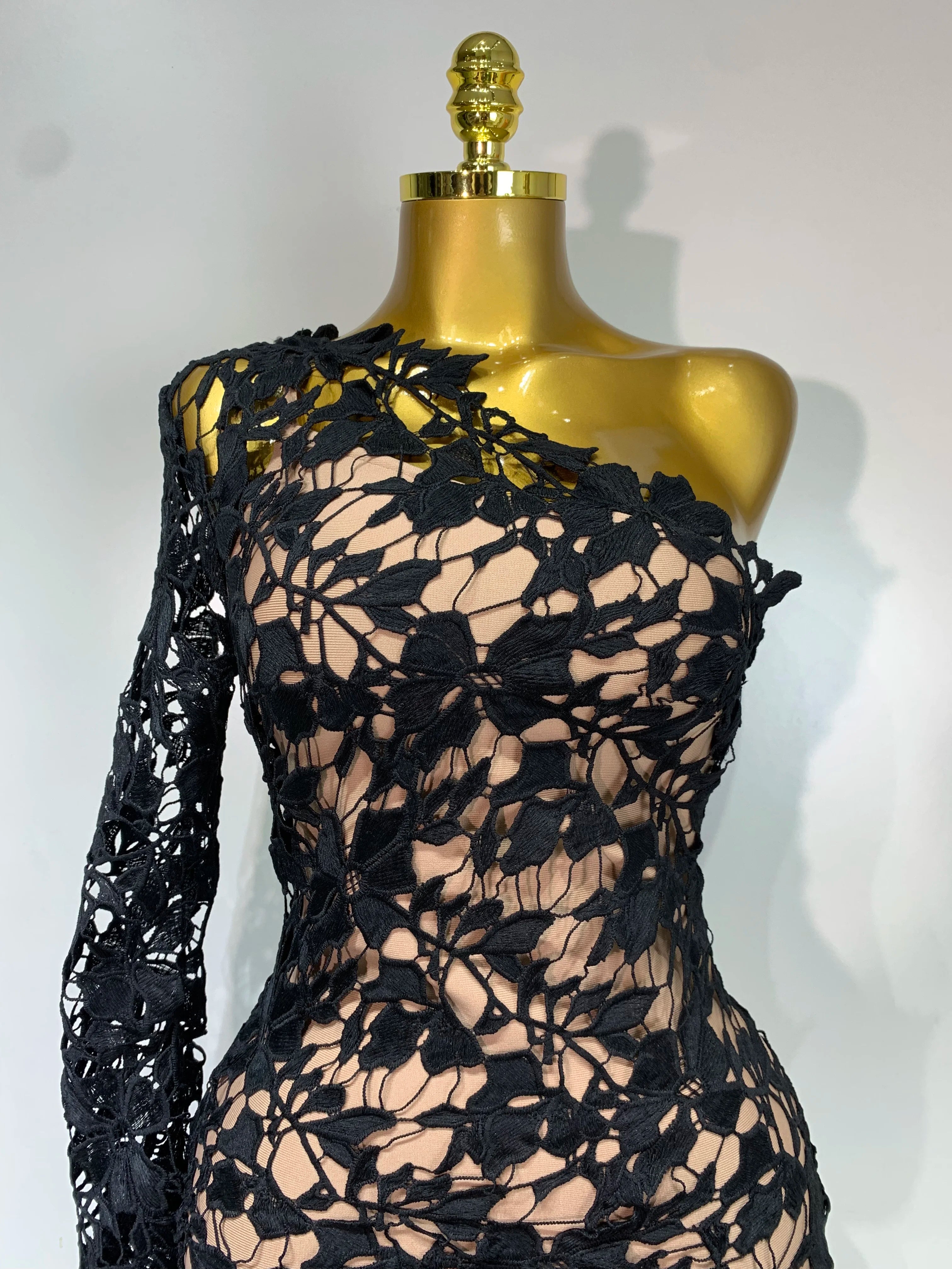 Women Sexy Lace Patchtop Bandage Dress Diagonal Collar Single Shoulder Long Sleeve Bodycon Dress Party Luxury Birthday Dresses