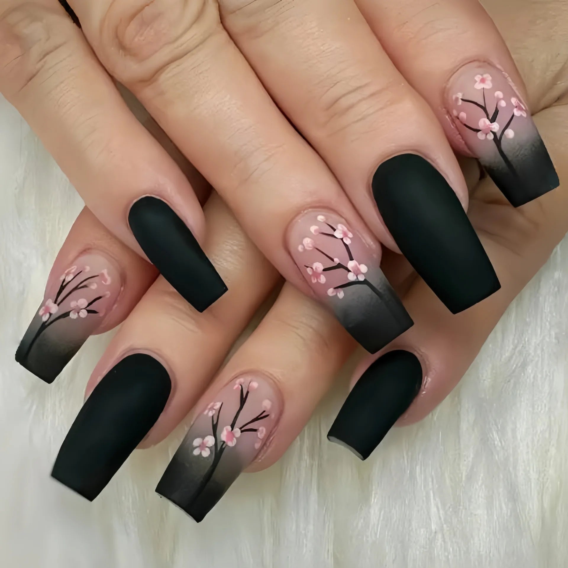 24Pc Retro Gold False Nails Mid-length Square Ballet Acrylic Press on Nails with Maple Leaves Designs Fake Nails with Jelly Glue