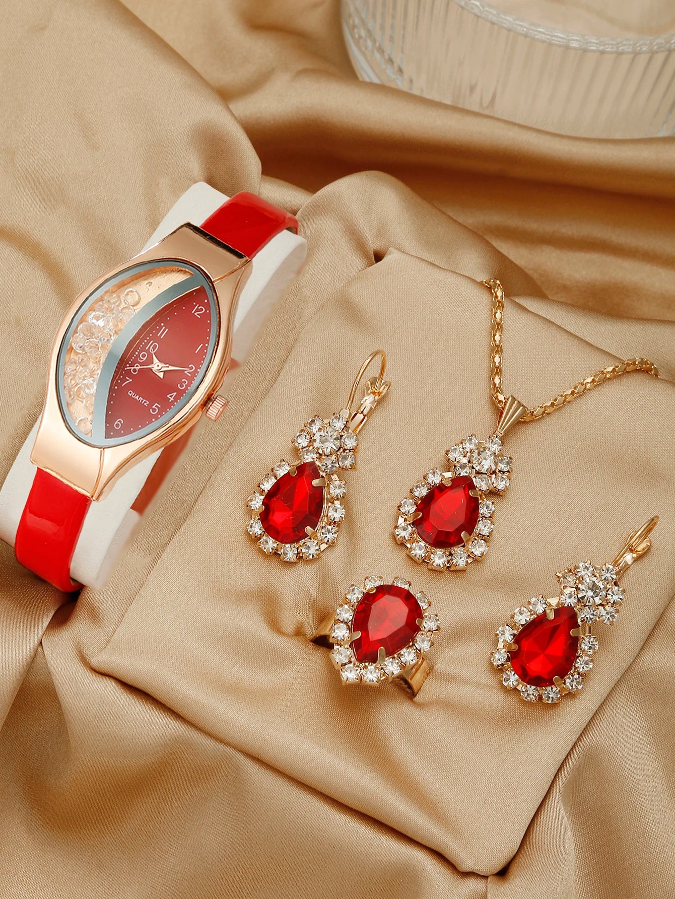 5pcs Set Watches Women Leather Band Ladies Watch Simple Casual Womens Analog WristWatch Bracelet Gift Montre Femme Red