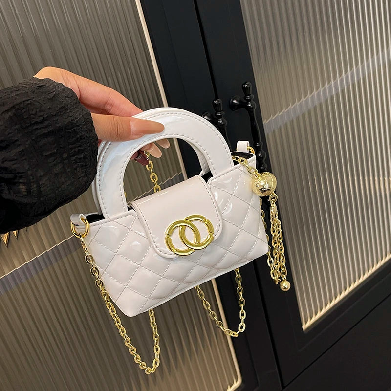 Elegant Women's Leather Shoulder Bag Luxury Designer Tote Crossbody Classic Handbag For Modern Chic Ladies