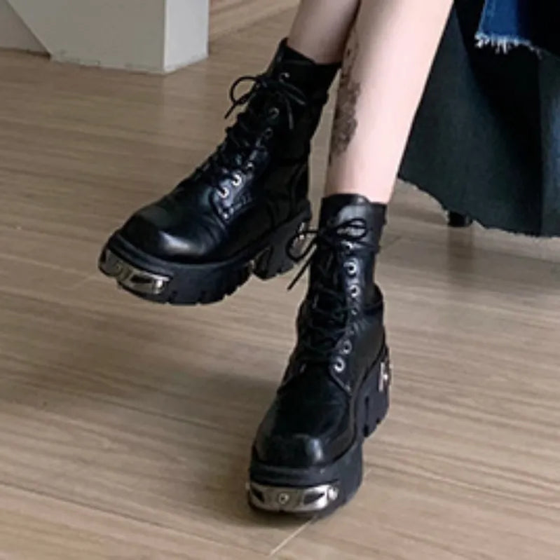Punk Style Platform Women Ankle Boots Women's Motorcycle Boot Fashion Ladies Chunky Shoes Metal Decor Black BIG Size