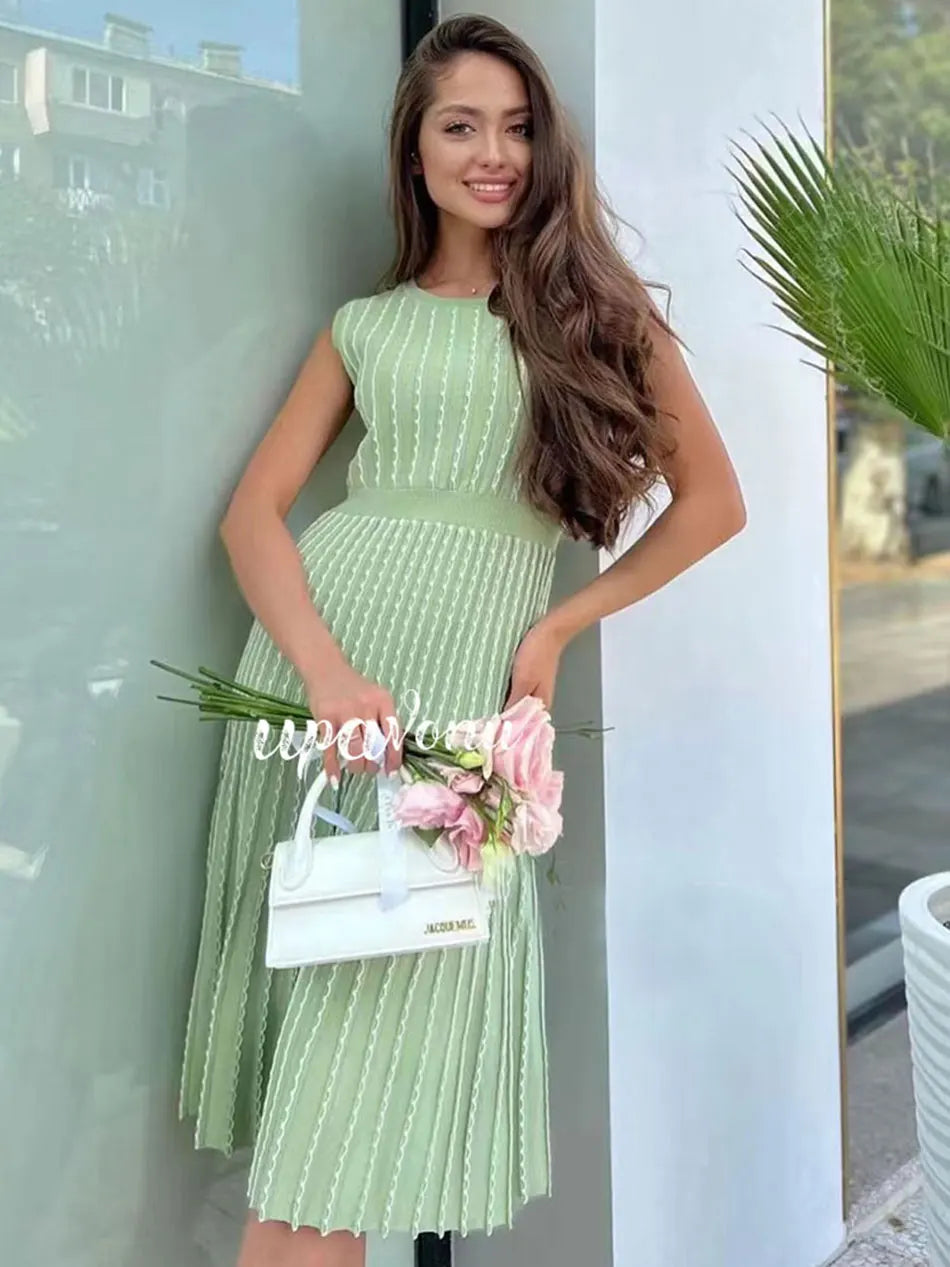 2024 New Listing Elegant Striped Knit Dress Women O-neck Sleeveless A-line Dresses Club Evening Party Midi Vestido