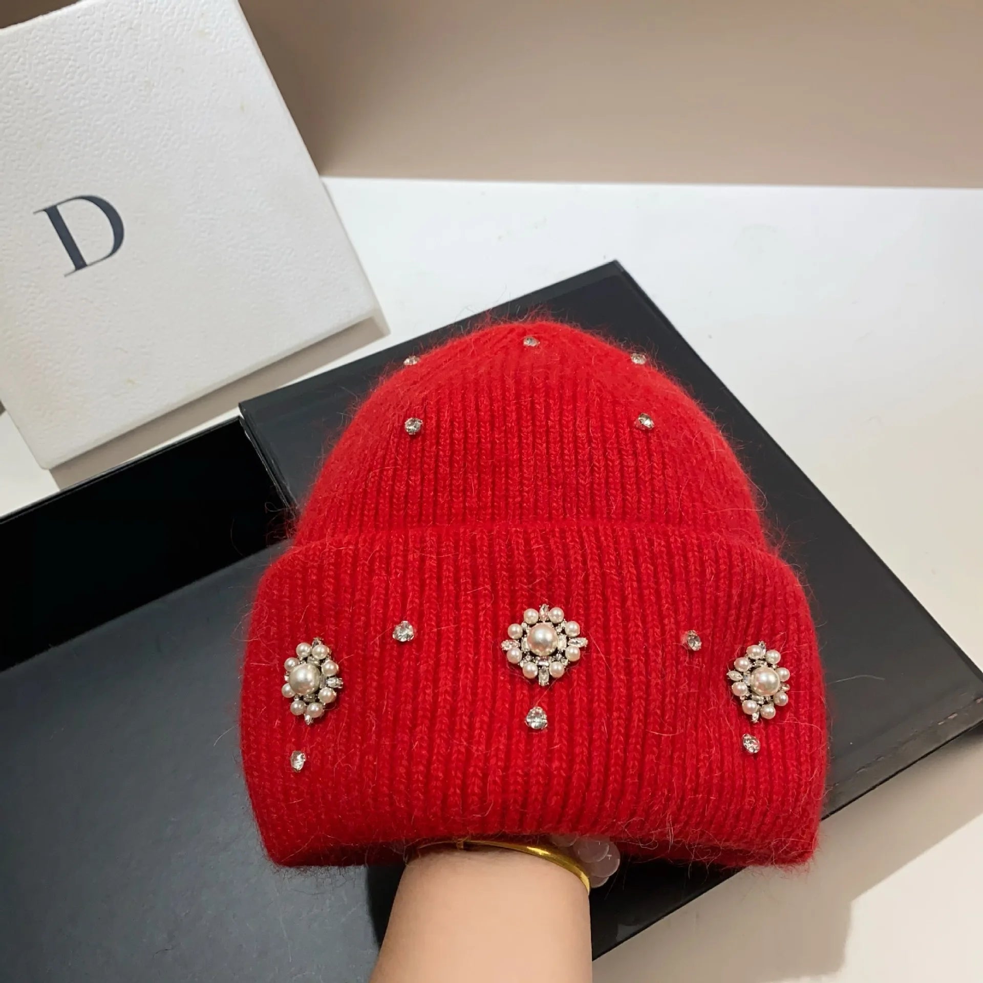 Designer Brand Rhinestones Winter Knitted Hat Women Warm Wool Skullies Beanies Real Rabbit Fur Knit Bonnet Outdoor Skiing Cap red