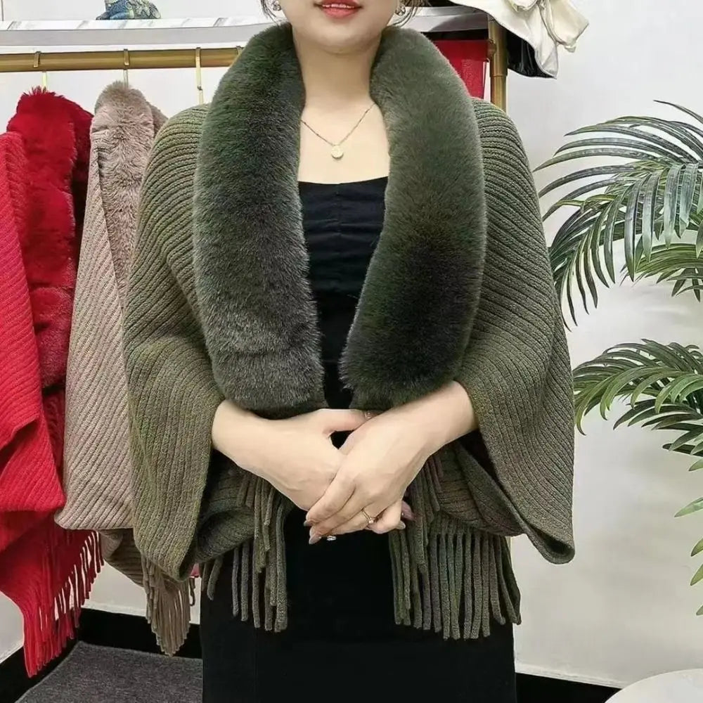 Knitting Thick Women's Loose Shawl with Faux Fur Collar for Evening Dresses Wedding Knitting Shawl Plush Wraps Cardigan Cape green