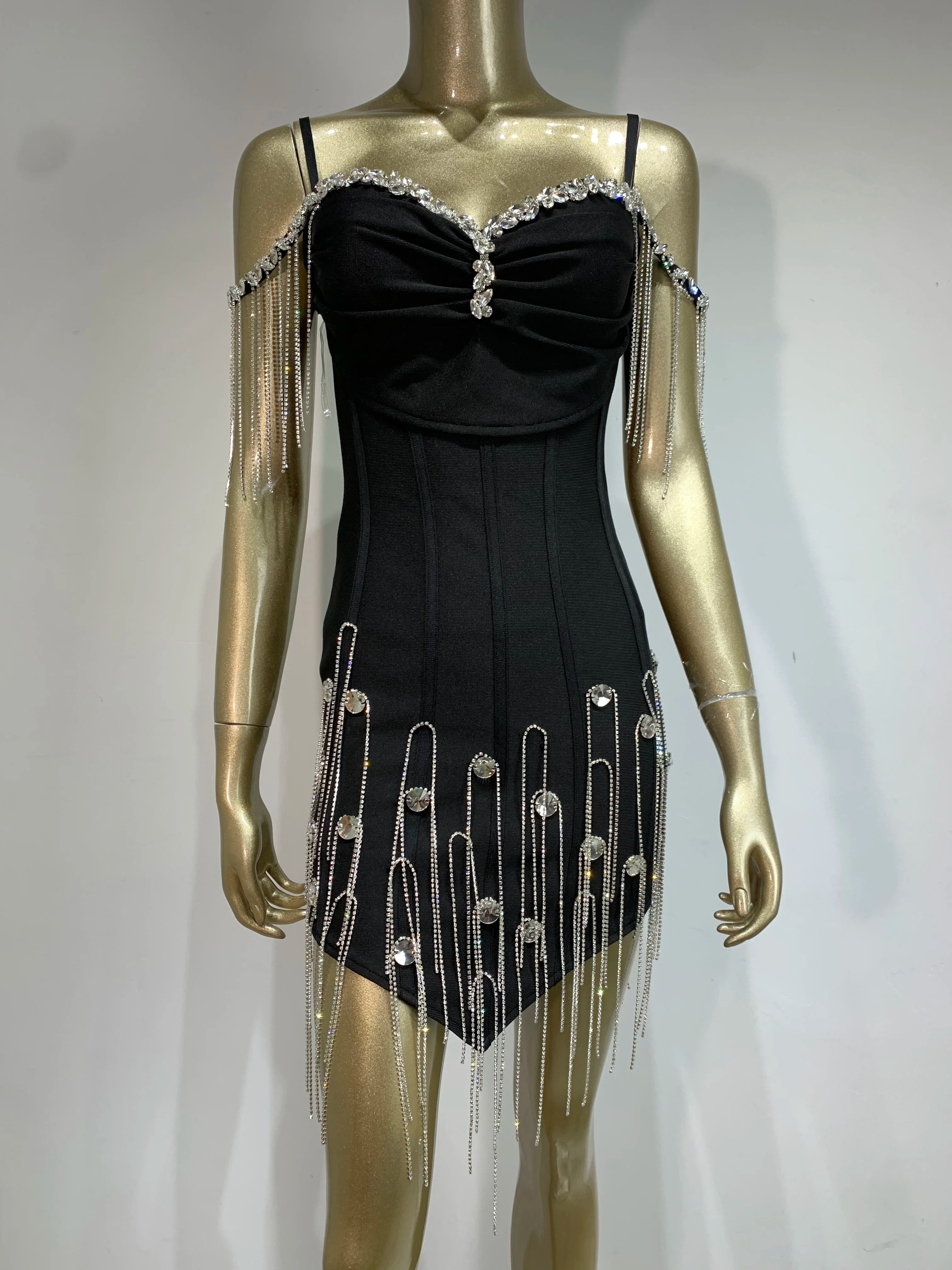 Women Celebrity Sexy Off Shoulder Diamonds Crystal Sparkly Black Bodycon Bandage Dress 2024 Elegant Evening Club Party Dress