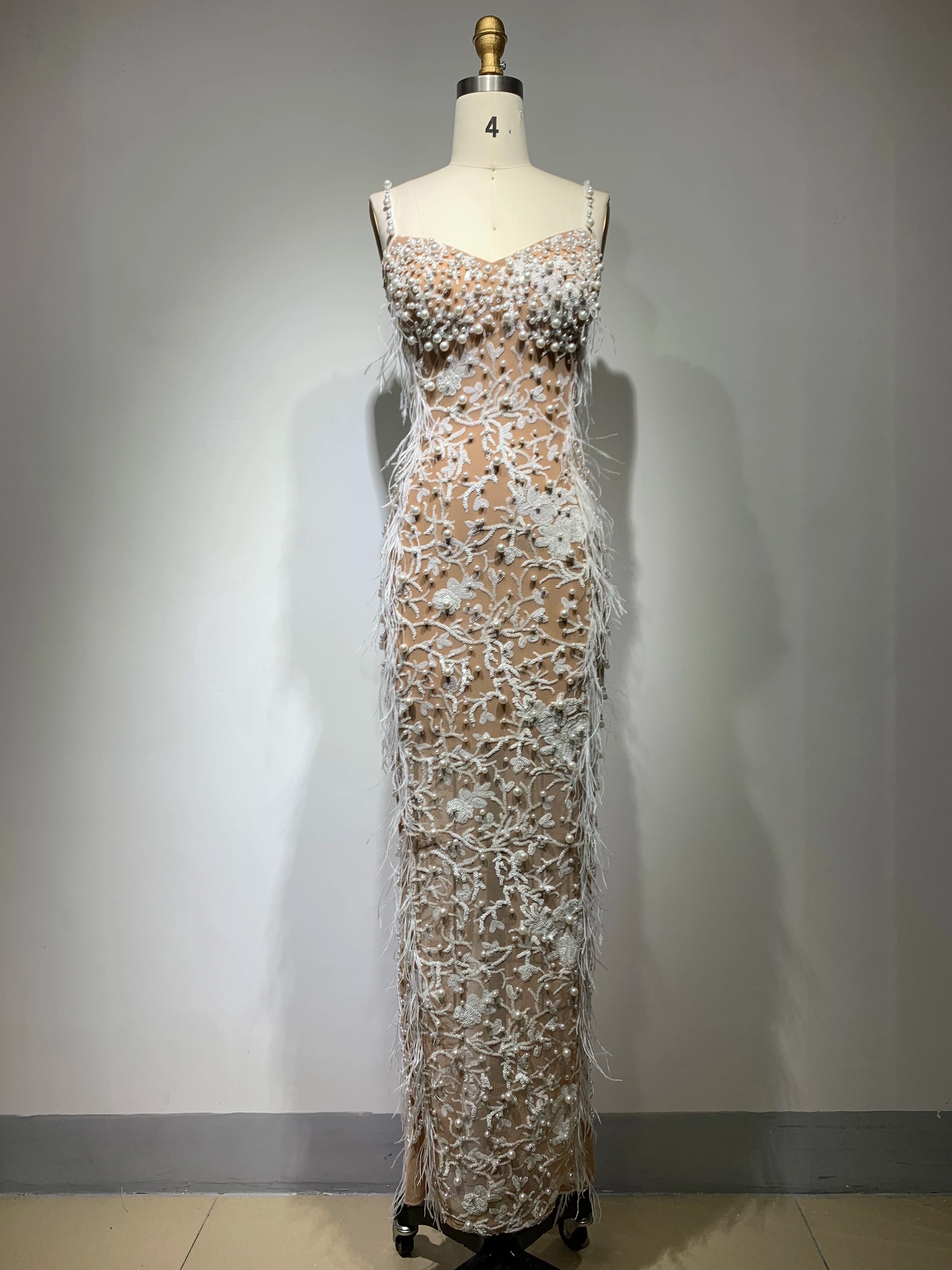 Top Quality Handmake Luxury Women Sleeveless Sexy Feathers Pearl Beading Bodycon Long Dress Fashion Celebrate Red Carpet Dress