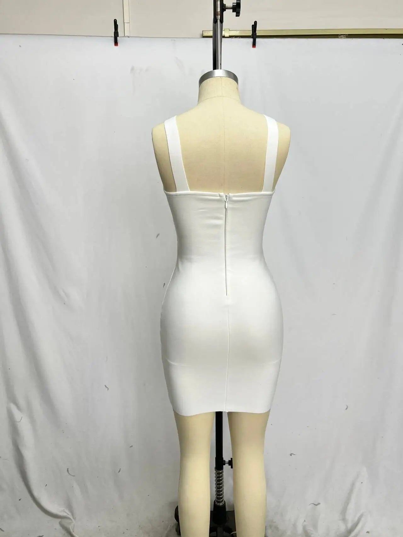 White Black Women Sleeveless Sexy Square Collar Shinning Crystal Bodycon Bandage Mini Dress Celebrate Nightclub Party Dress