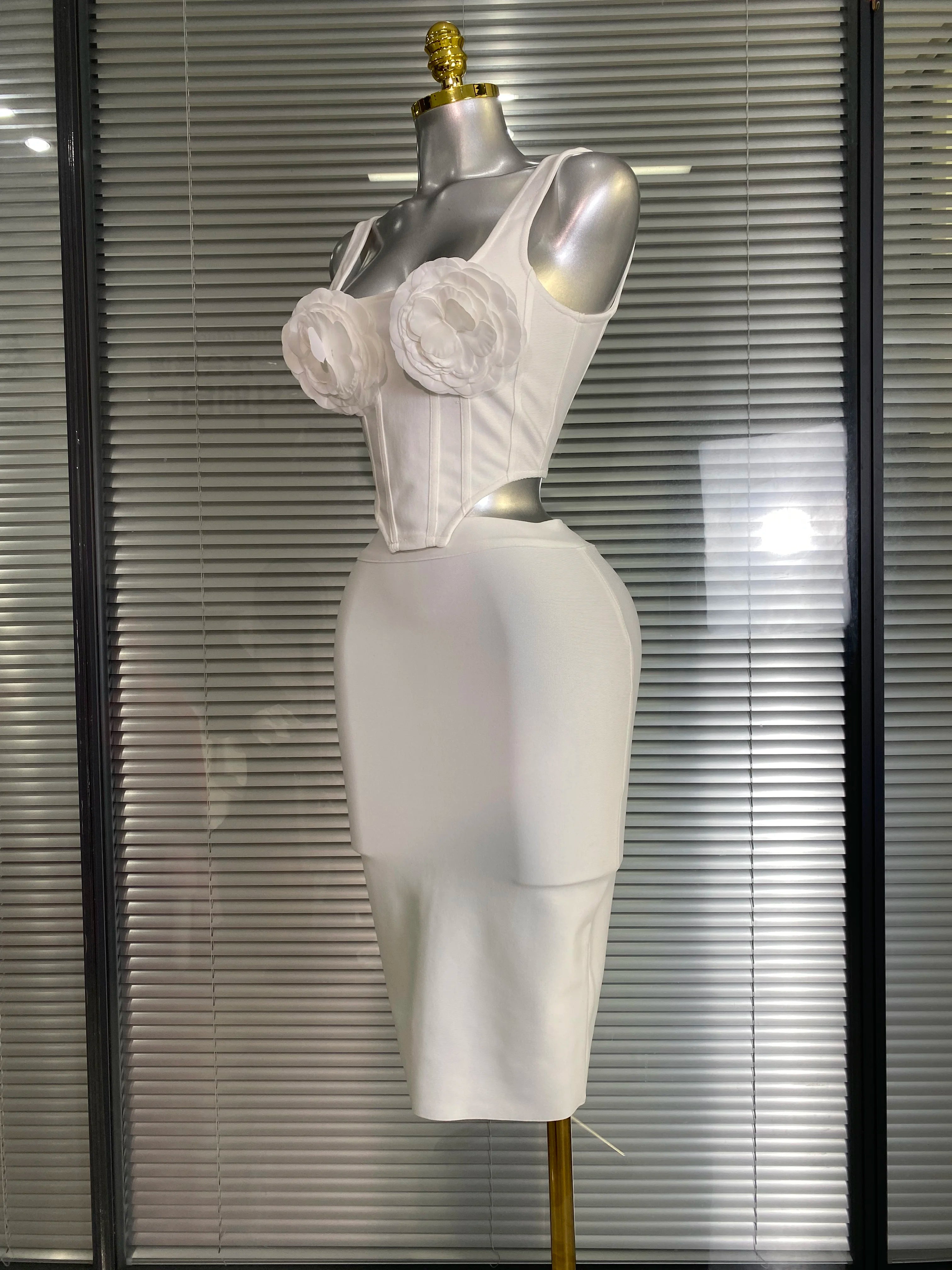 Summer New 2025 Women Sexy Flower White Black Mini Bandage Two Piece Set Celebrity Evening Party Skirt Suits