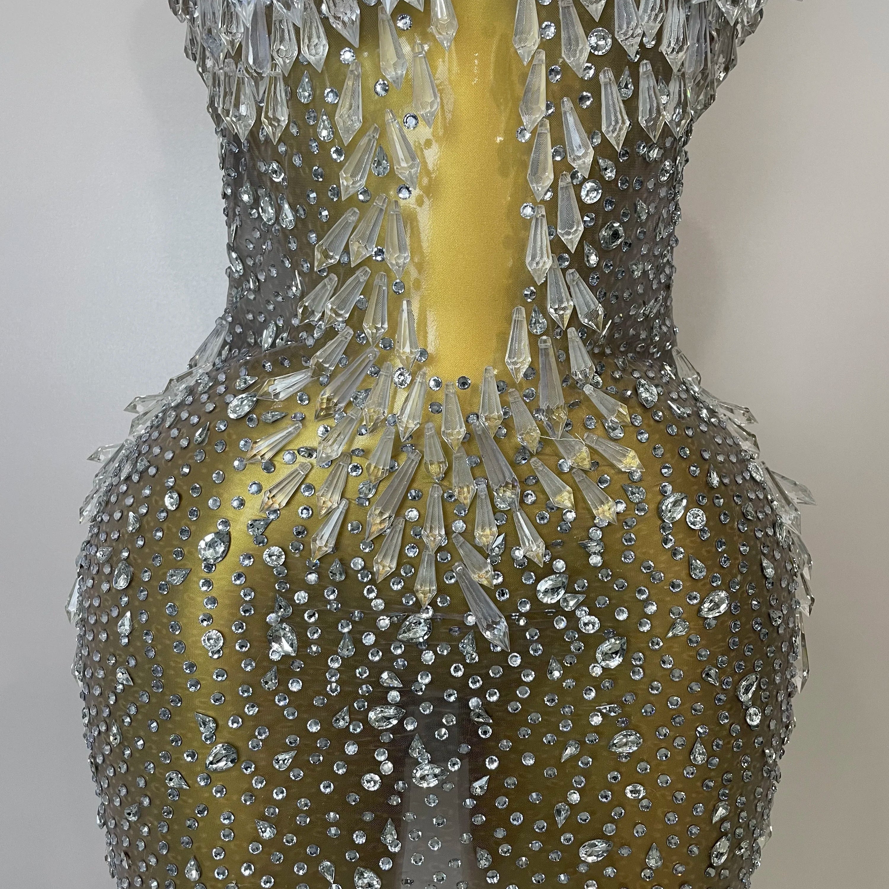 Stock 2025Women Luxury Sexy Mesh Crystal Diamonds Mini Dress Birthday Party Costume Nightclub Stage Performance Singer Outfit