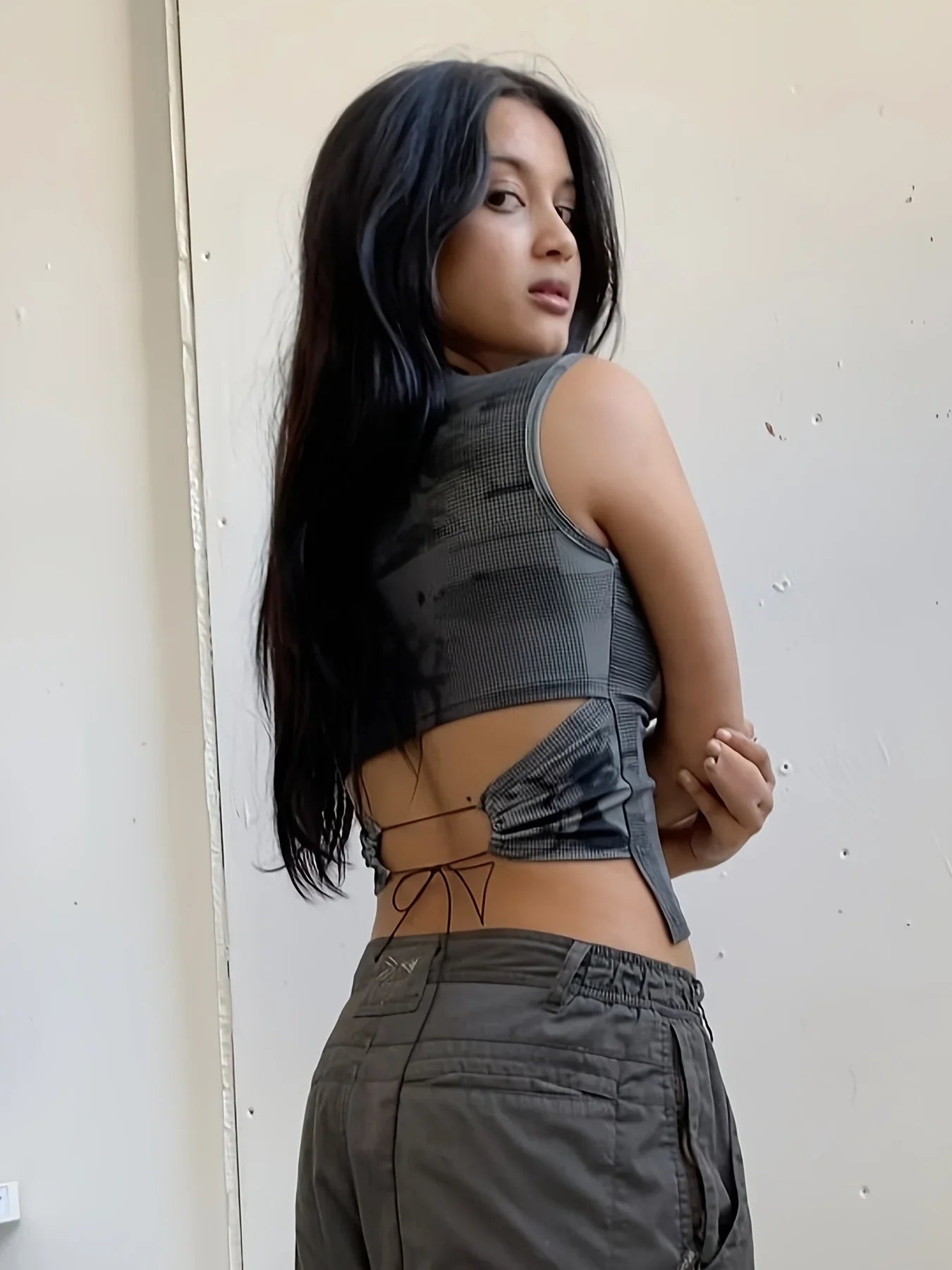 CHEEKDOURL Summer Fit Sexy Strap Design Fashion Round Neck Open Waist Sleeveless Printed Tank Top Women's Cropped