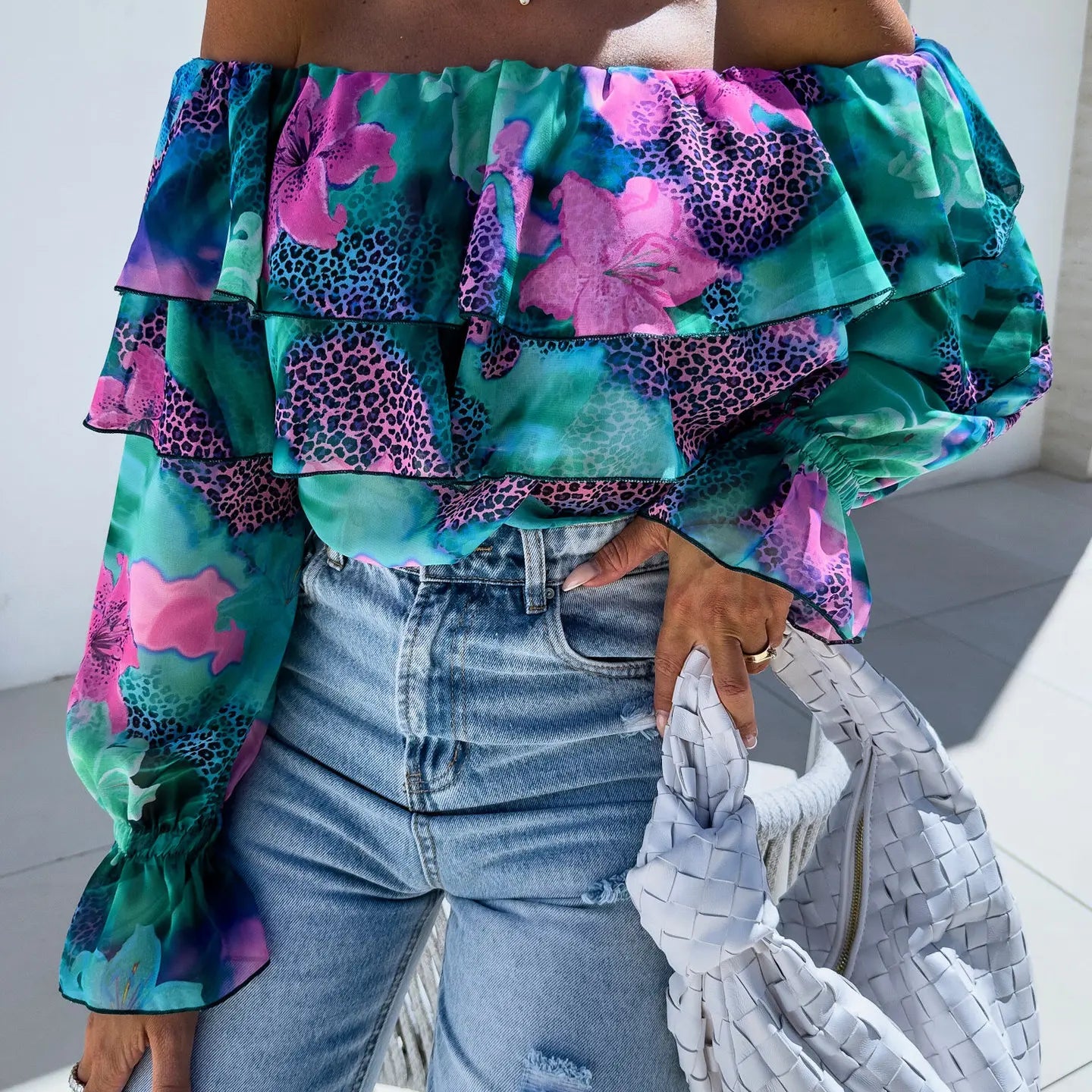 Summer Fashion Off Shoulder Printed Chiffon B LouseWomen Sexy Beach Style Slash Neck Ruffle Chiffon Blouse Women Blue