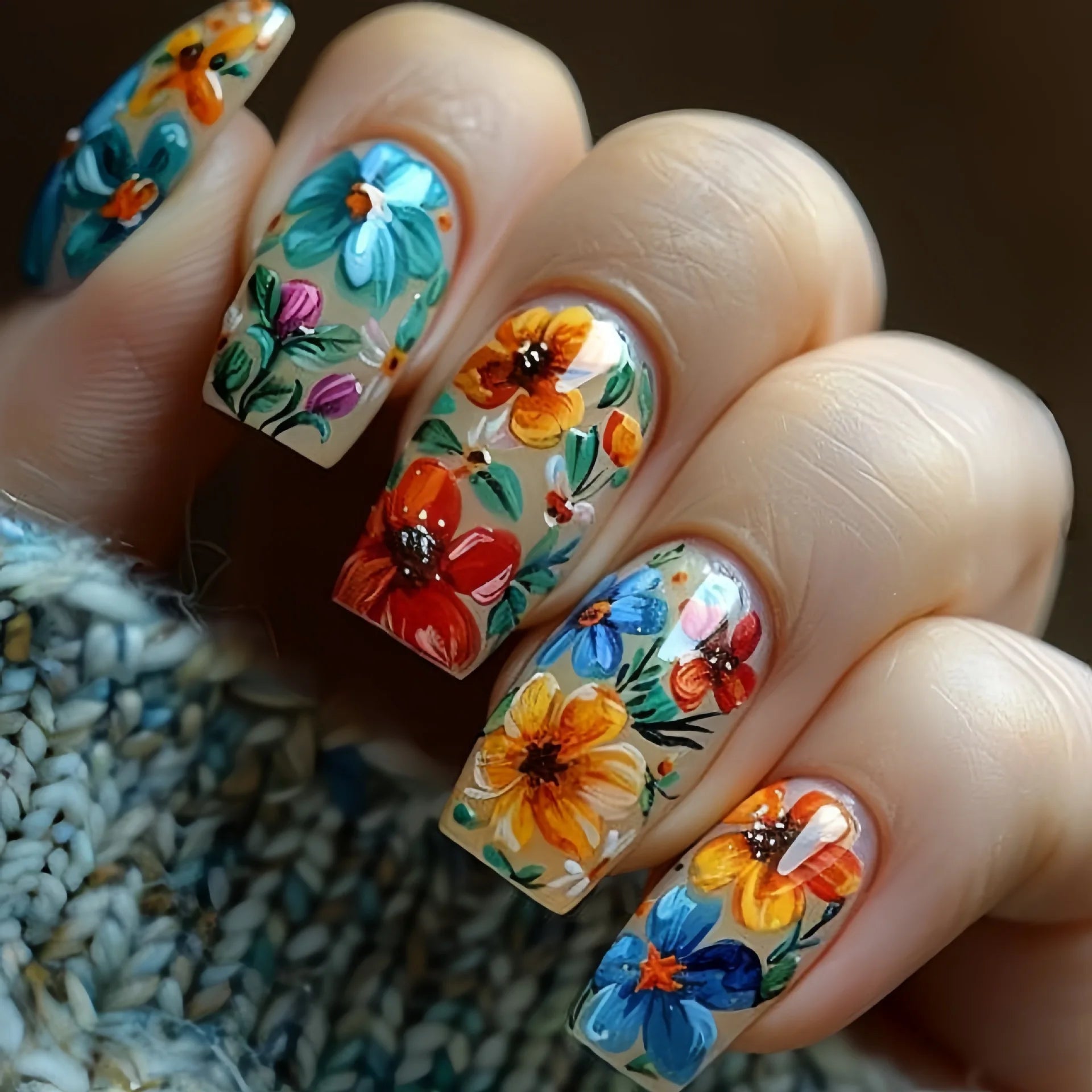 24Pcs Mid-length Ballet Fake Nail Full Cover Yellow Cute Bee Design Art with Glue Wearable French Colorful Flowers Manicure Tips