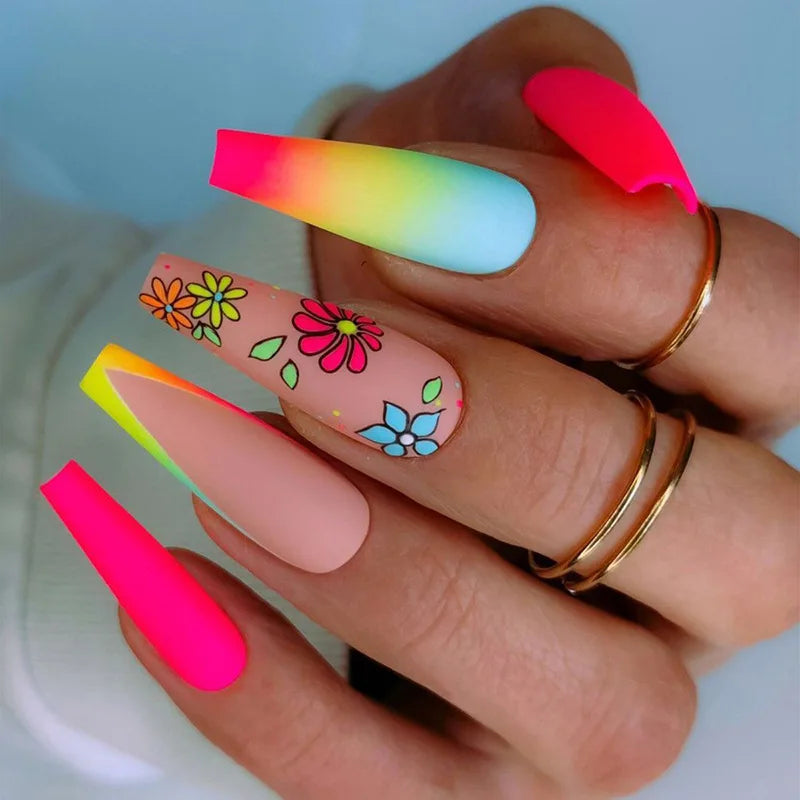 24Pcs Artificial Ballet Nails Set Long Coffin Fake Nails with Gradient Flower Design Wearable Frenchfull Cover Press on Nail Tip