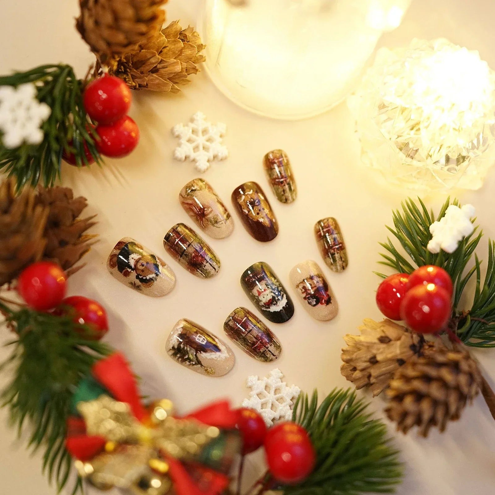 Short Oval Shaped Fake Nails Cartoon Bear/Snowman/Xmas Tree Printed Autumn Press On Nails Christmas Party False Nails 24Pcs