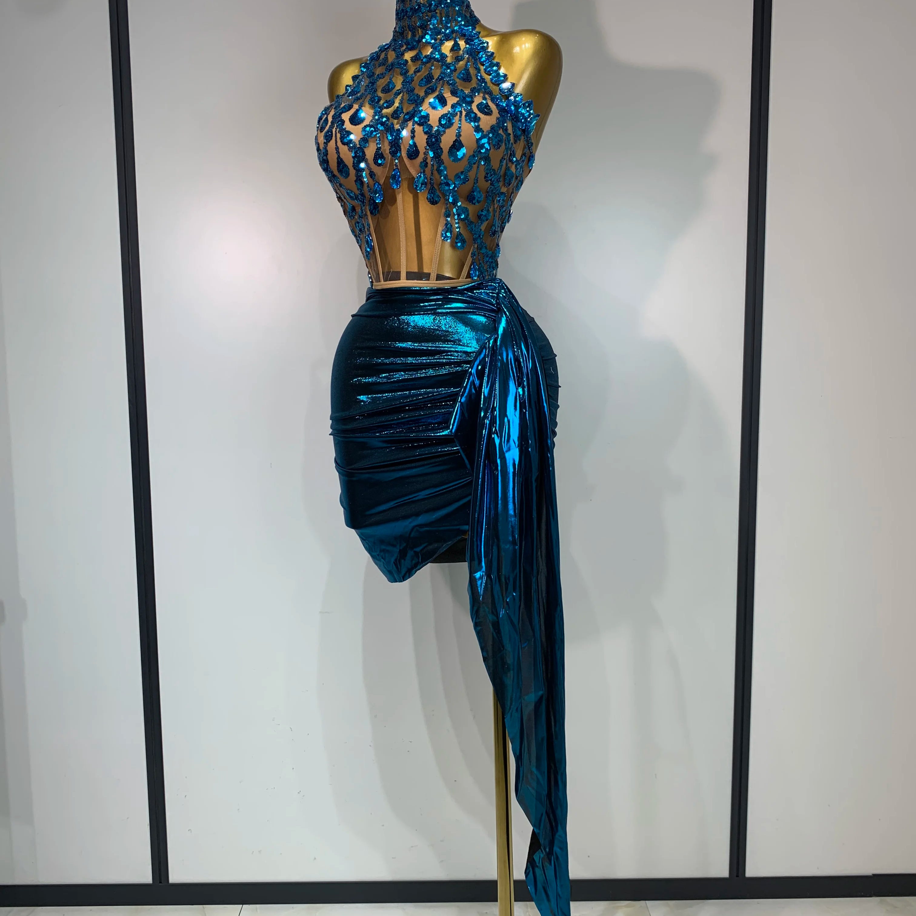 Ensemble haut et jupe sexy dos nu à paillettes et strass de luxe pour soirée, bal de promo, boîte de nuit, chanteur, tenue de scène, 2025