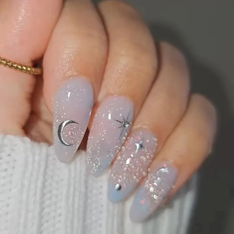 24Pcs Glitter Blue French False Nails Press on Short Round Head Fake Nail with Moon Star Design Artifical Almond Manicure Tips