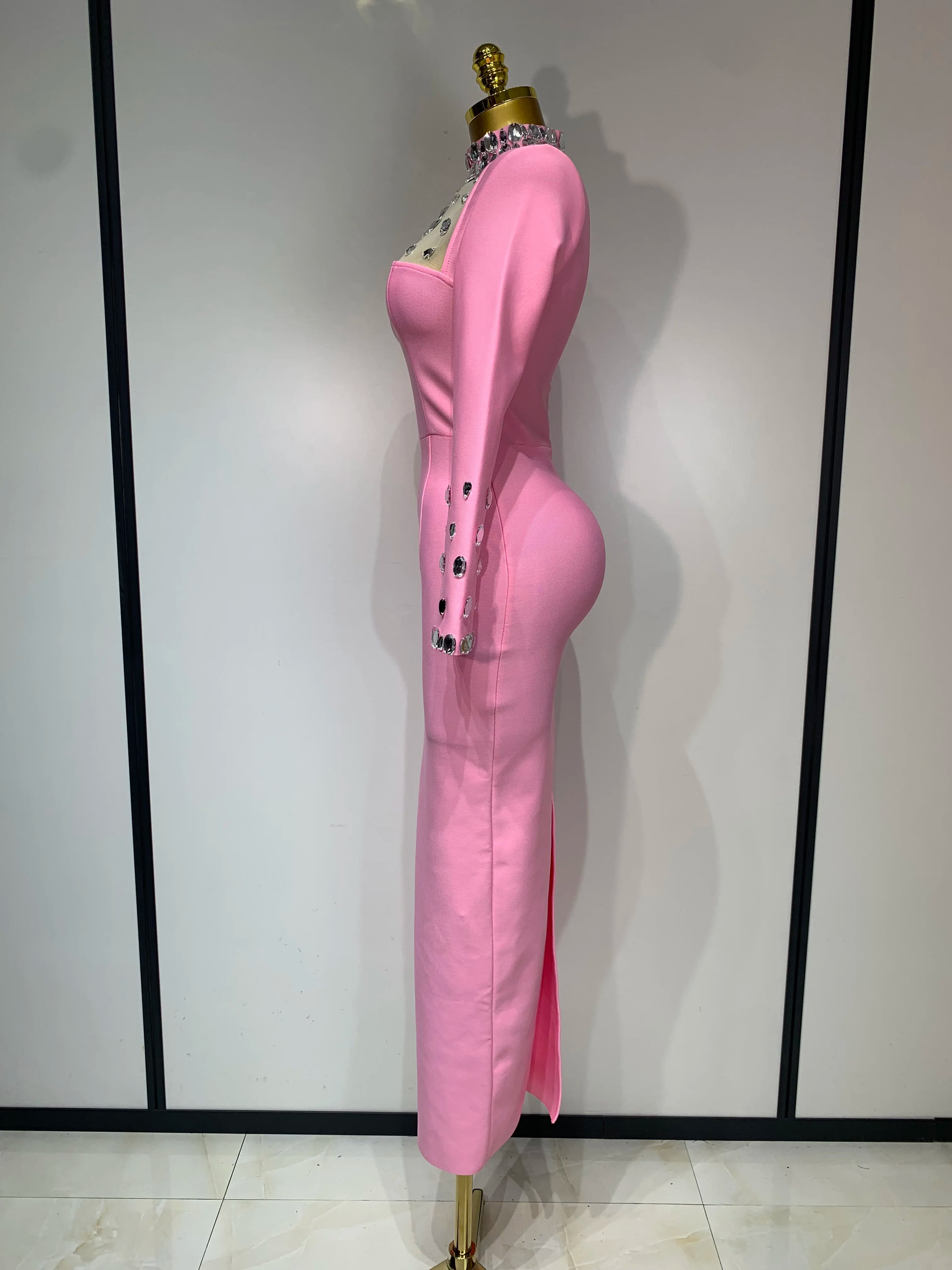 New Arrival 2025 Luxury Birthday Dresses Diamond Long Sleeve Pink Bodycon Bandage Dress Women Wedding Evening Prom Gowns