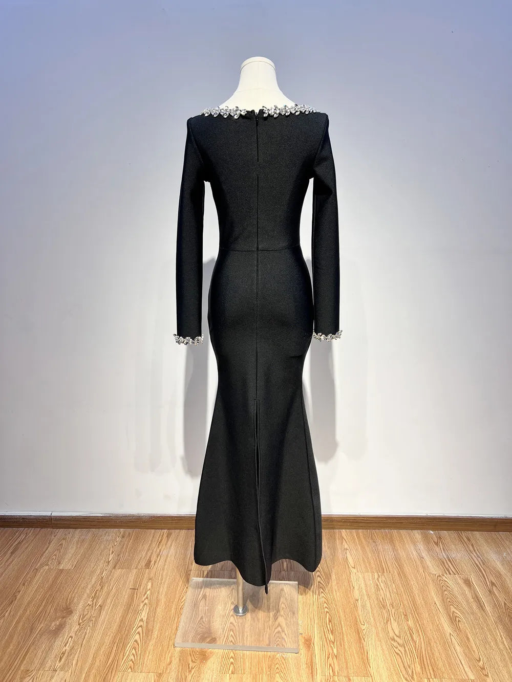 Spring Women Long Sleeve Square Collar Sparkly Crystal Bodycon Long Bandage Dress Celebrate Evening Party Outfit