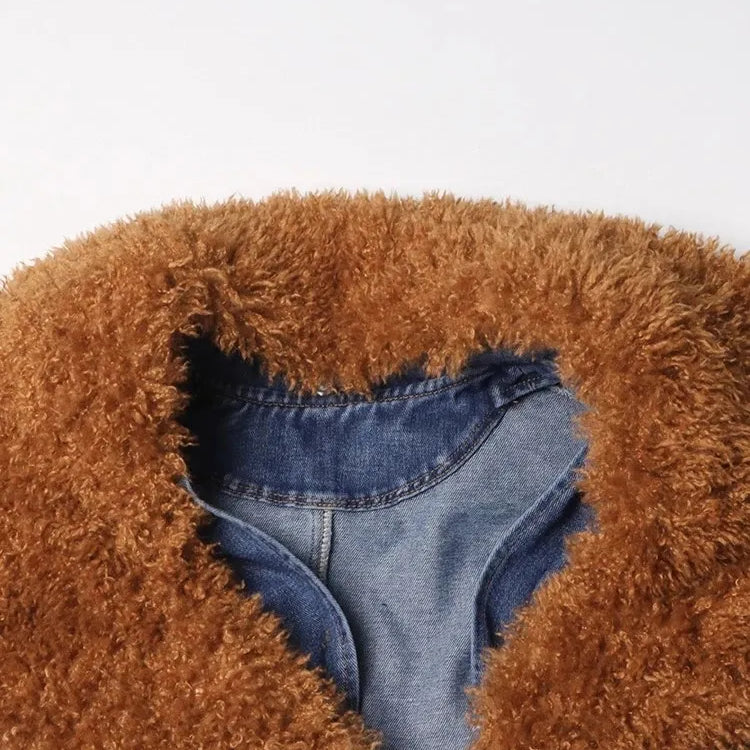 TWOTWINSTYLE Colorblock Patchwork Lace Up Denim Coat For Women Fur Collar Long Sleeve Loose Casual Trench Female Fashion Style